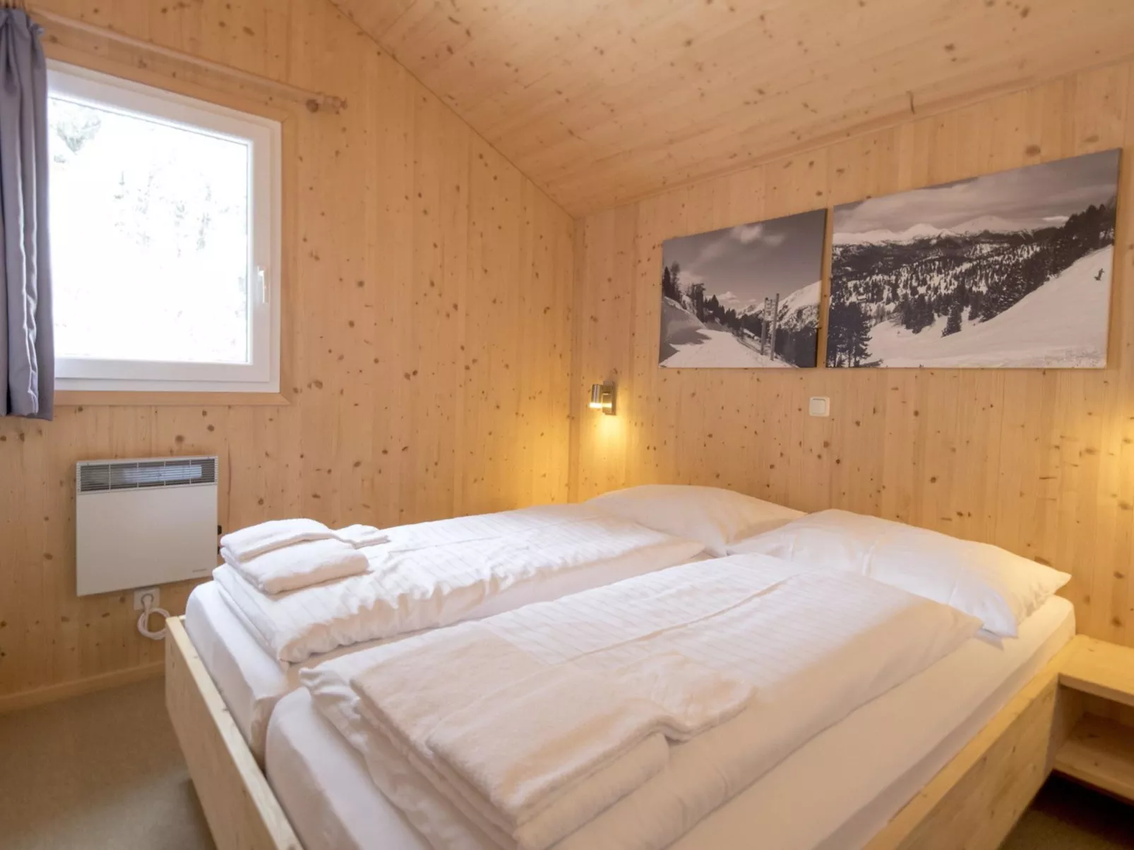 #9 mit IR-Sauna & Sprudelwanne Innen