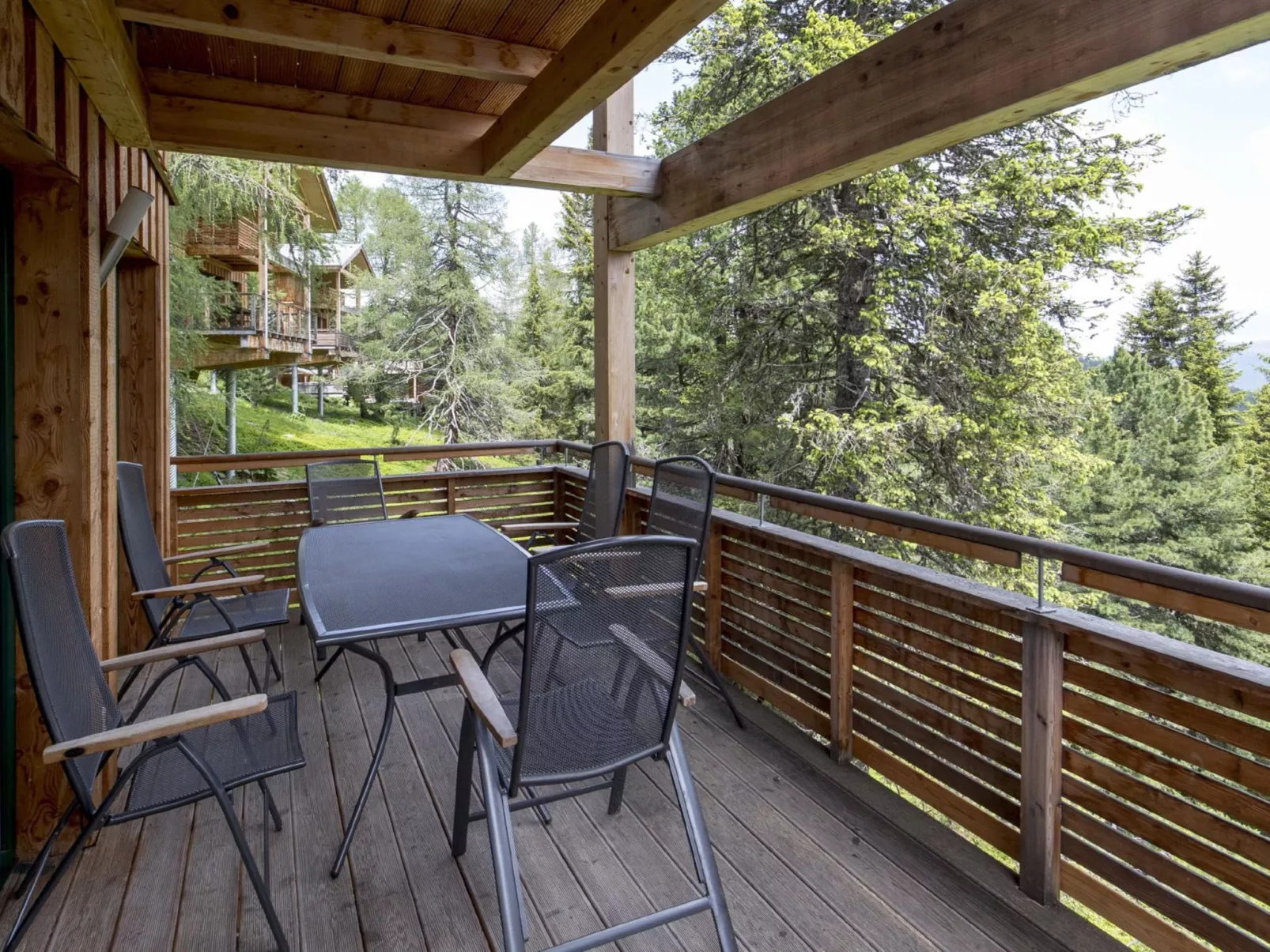 #9 mit IR-Sauna & Sprudelwanne Innen-Buiten