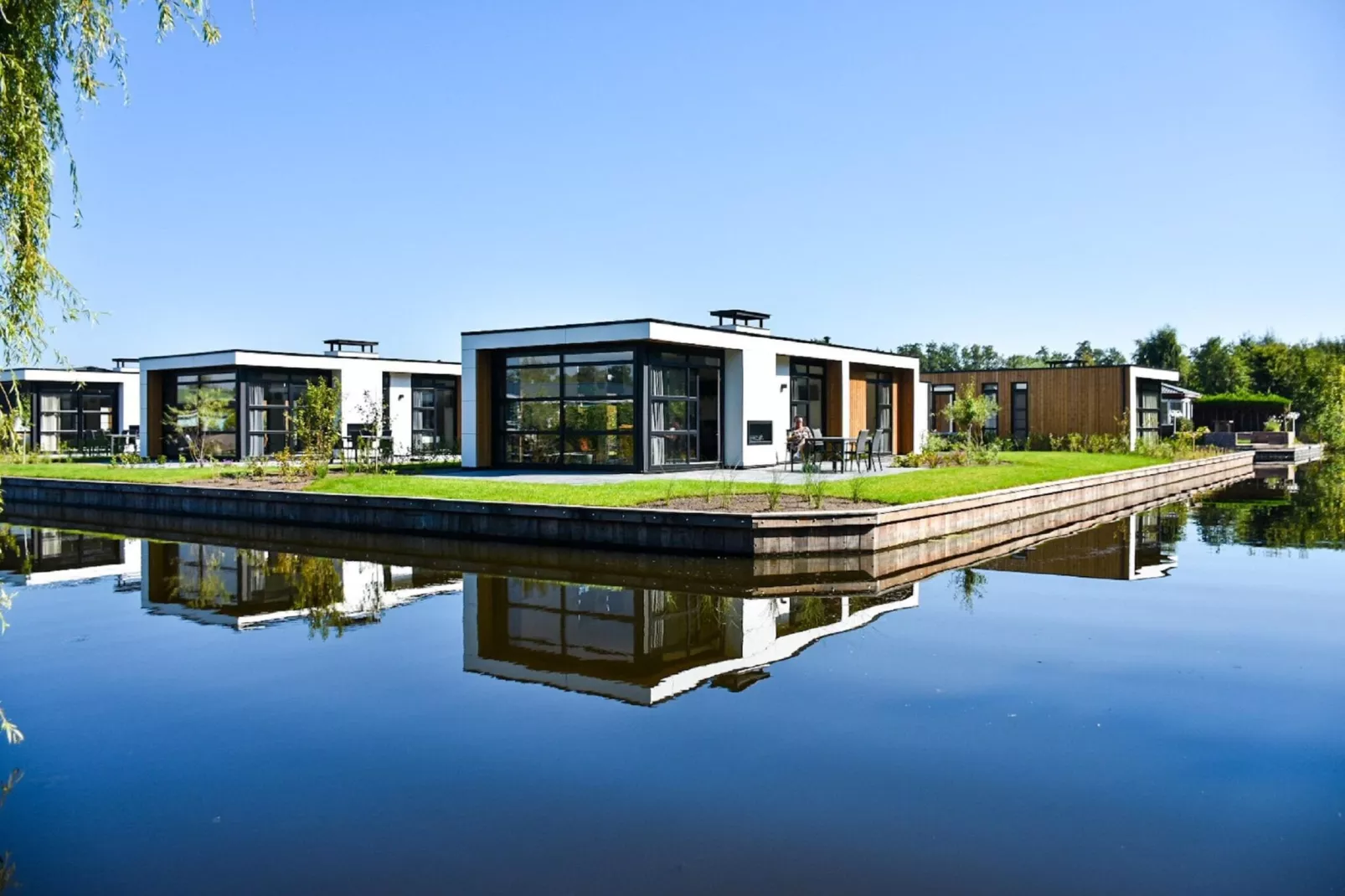 MarinaPark Nieuw Loosdrecht 1-Buitenkant zomer