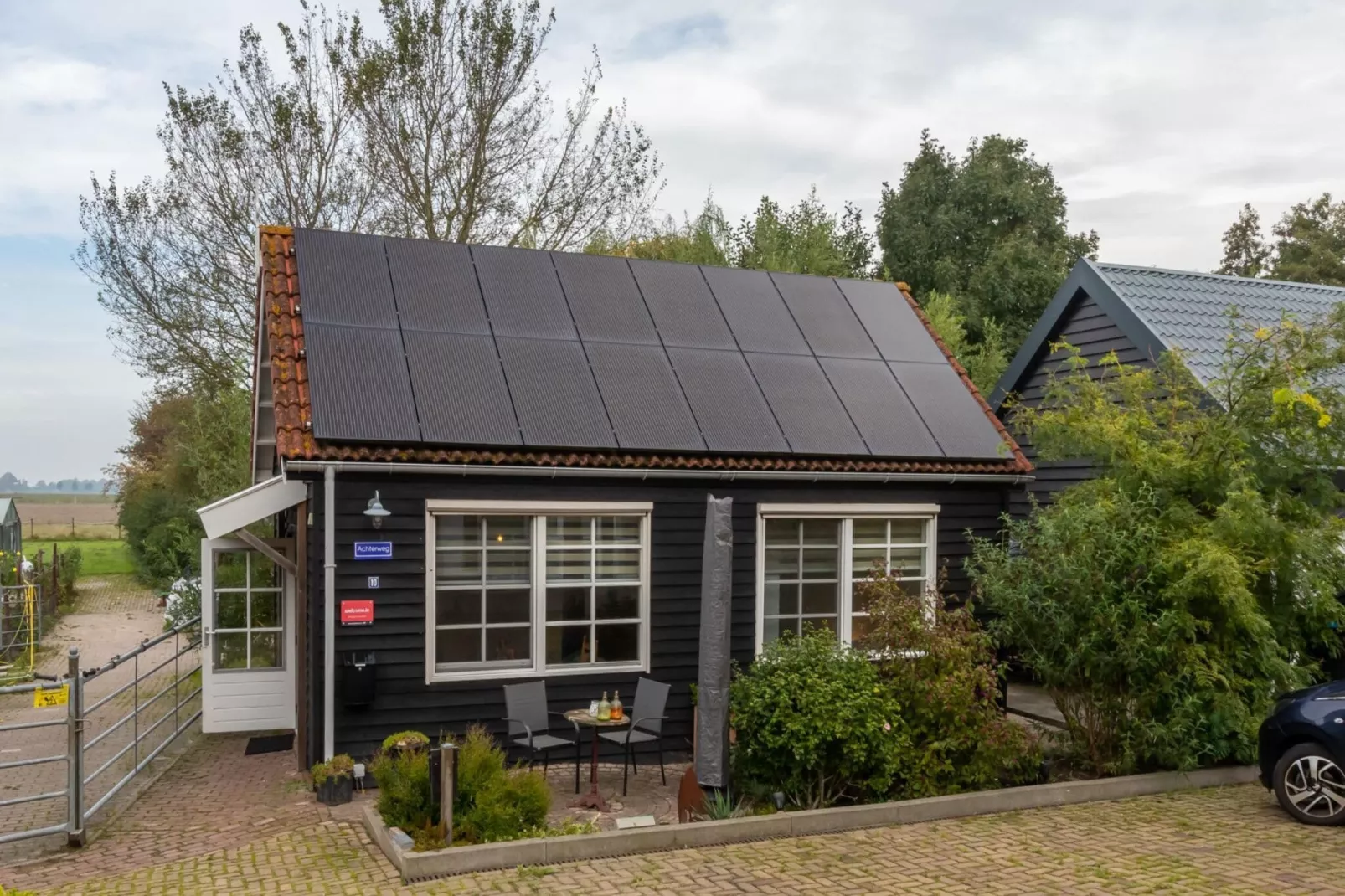 Achterweg 10 l Zonnemaire 'Sol e Mar'-Buitenkant zomer