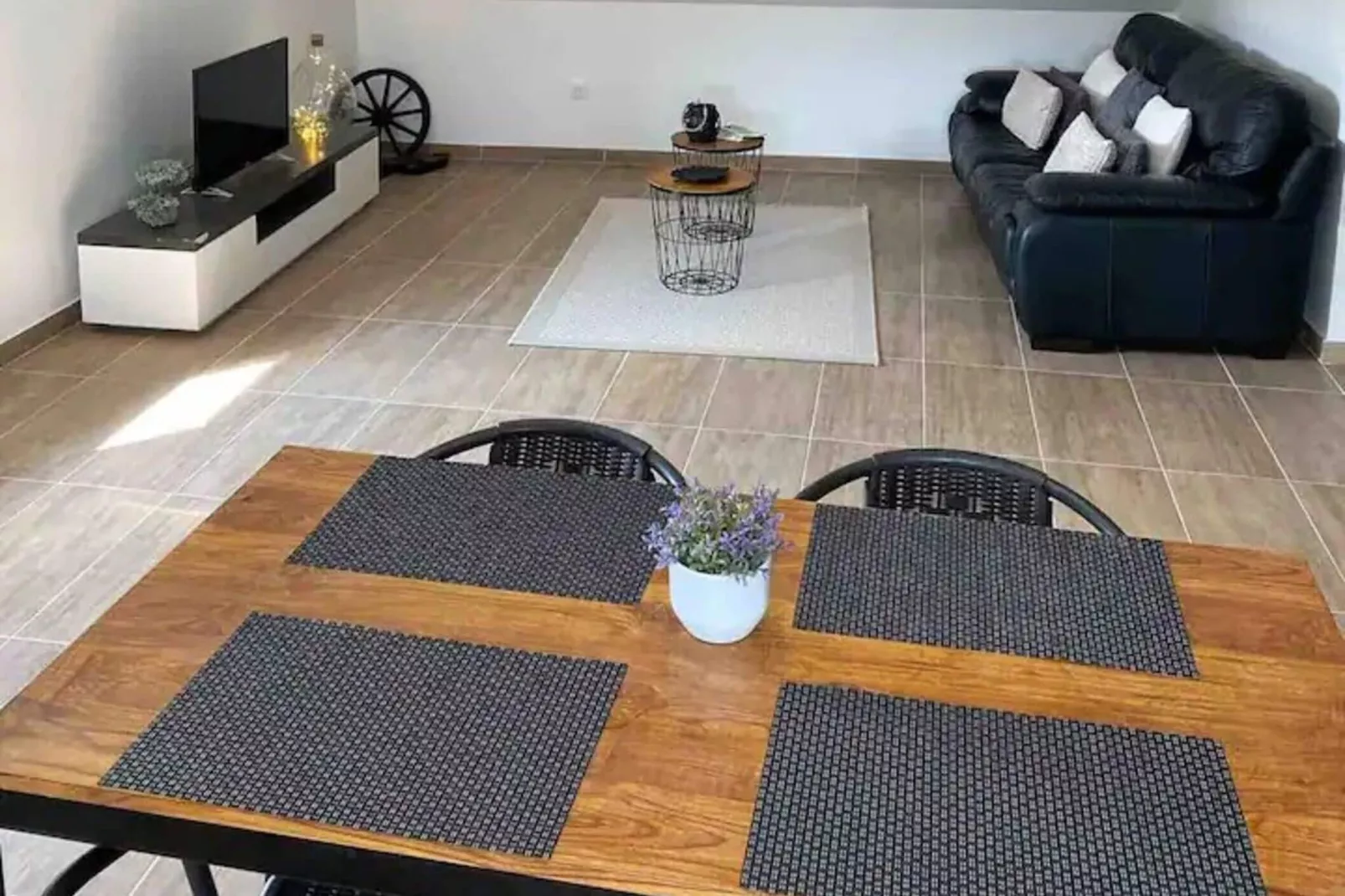 APPARTEMENT ERTEN 4 PERS-Eetkamer