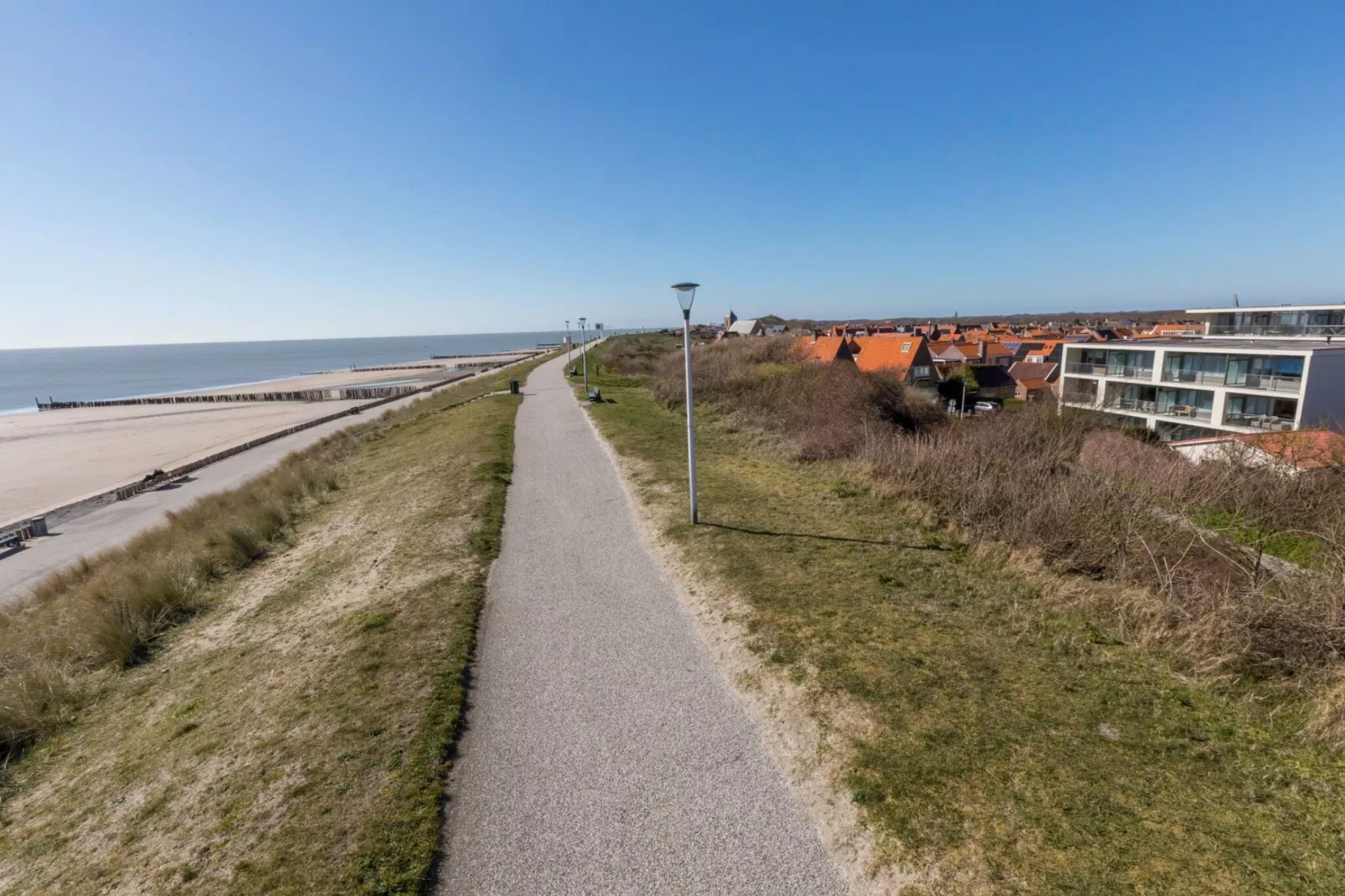 Sfeervol Duinstraatje-Gebieden zomer 1km