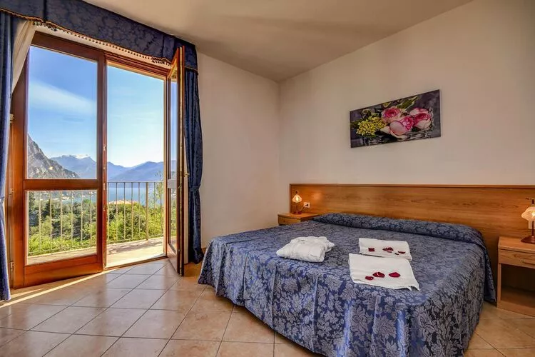 Residence Oasi, Limone sul Garda-bilo-Slaapkamer