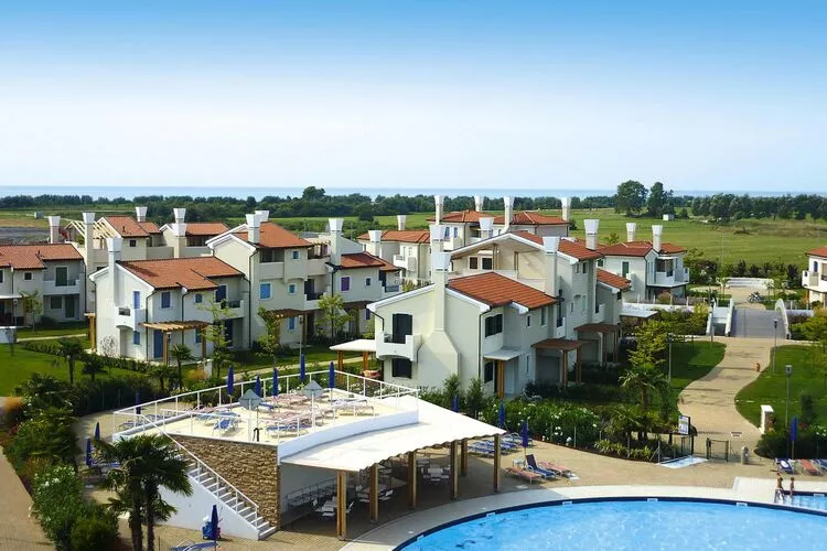 Holiday resort Villaggio A Mare Lido Altanea App - bilo 2 vani Typ H 40 qm-Buitenkant zomer