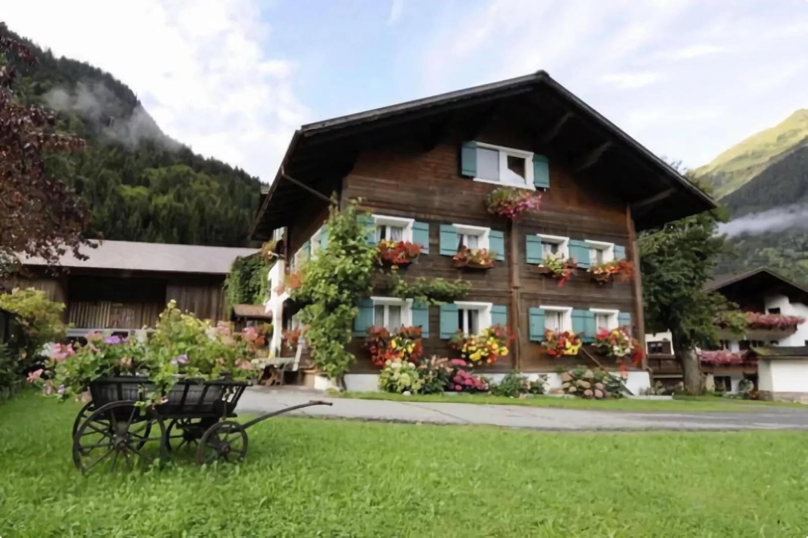 Ferienhaus Bodnerhof-Buitenkant zomer