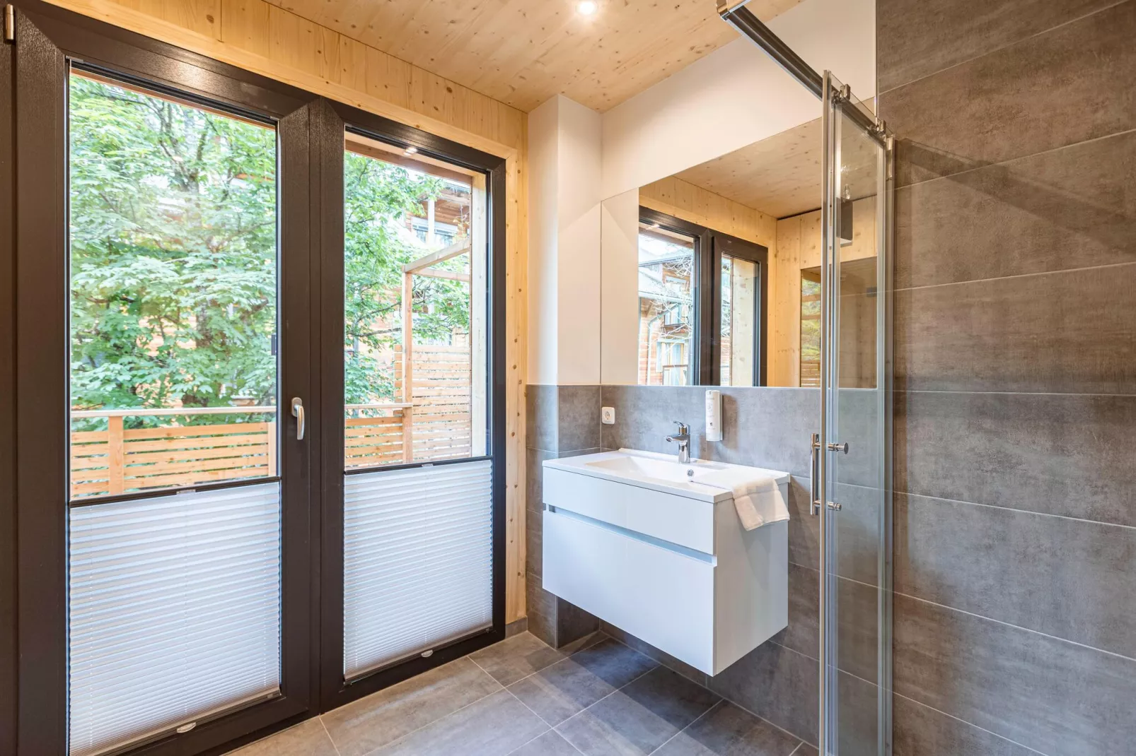 Kreischberg Pool Villen 2b-Badkamer