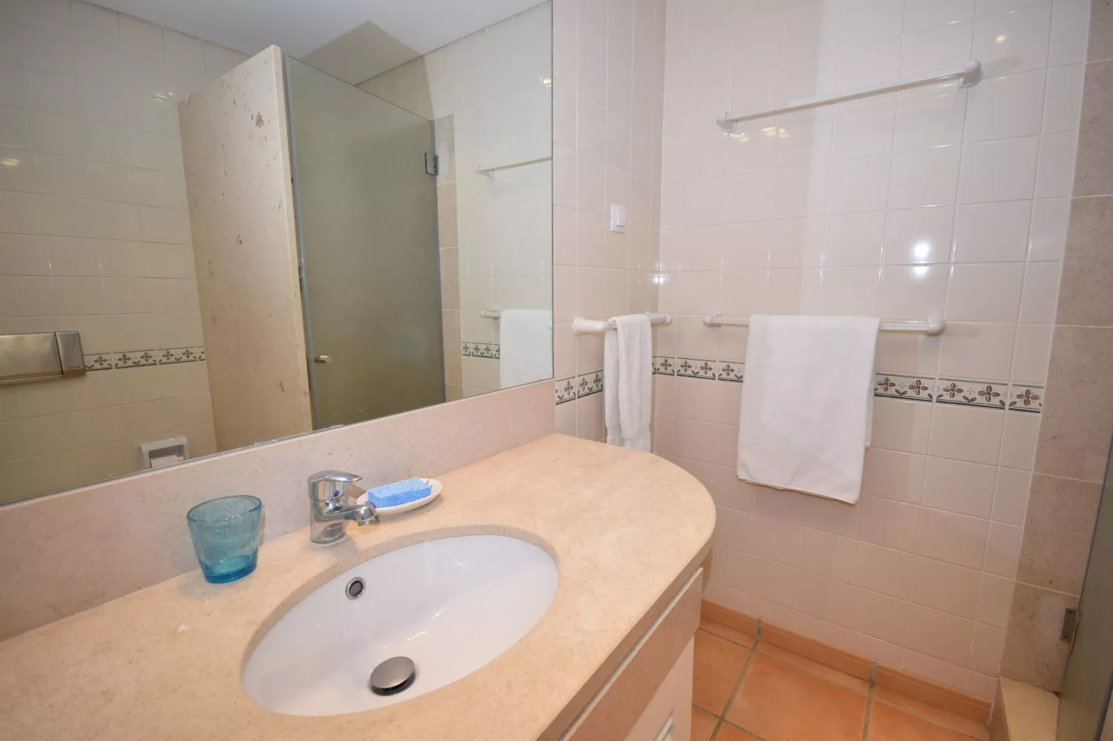 Apmto Villa Sol-Badkamer