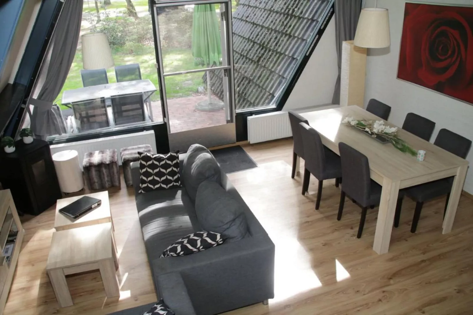 Anjer Bungalow 61-Woonkamer