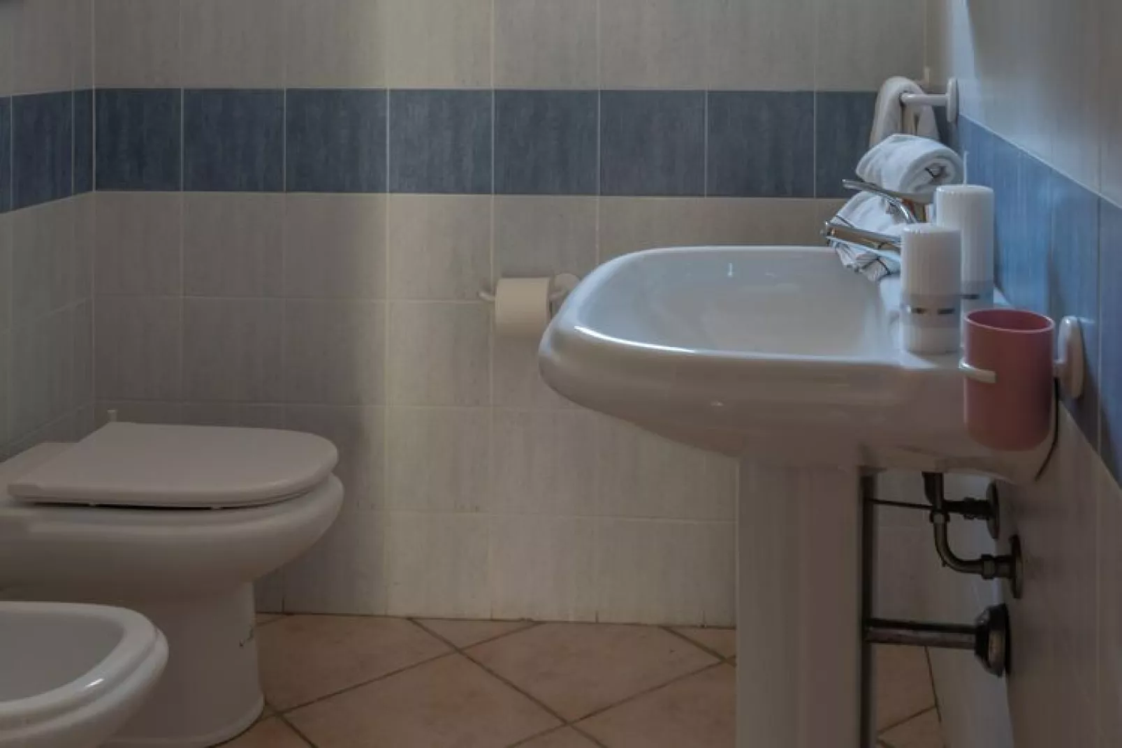 Ferienanlage Budoni-BILO 4 Residence "le Dimore di Budoni-Badkamer