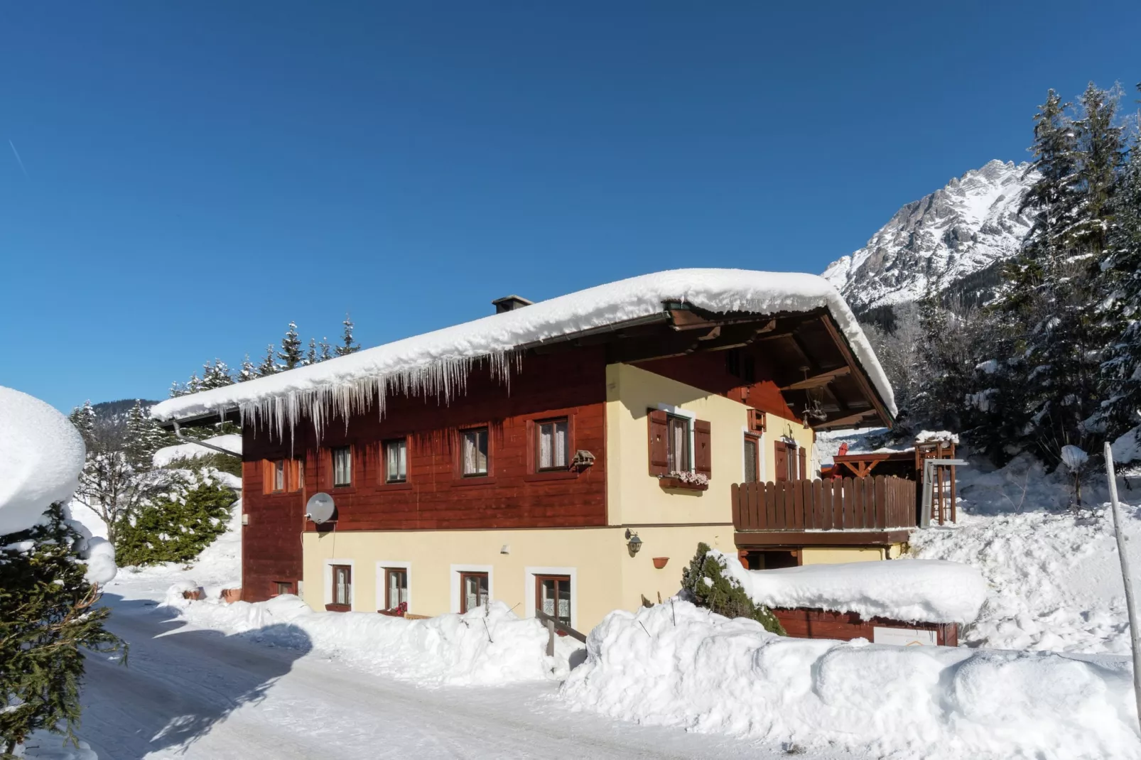 Haus Weissbach-Exterieur winter
