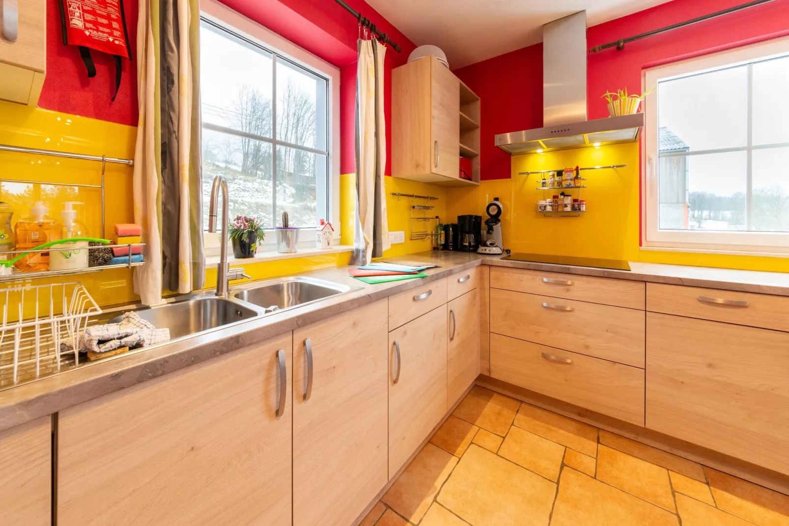 Magnifique habitation pour 15 personnes-Keuken