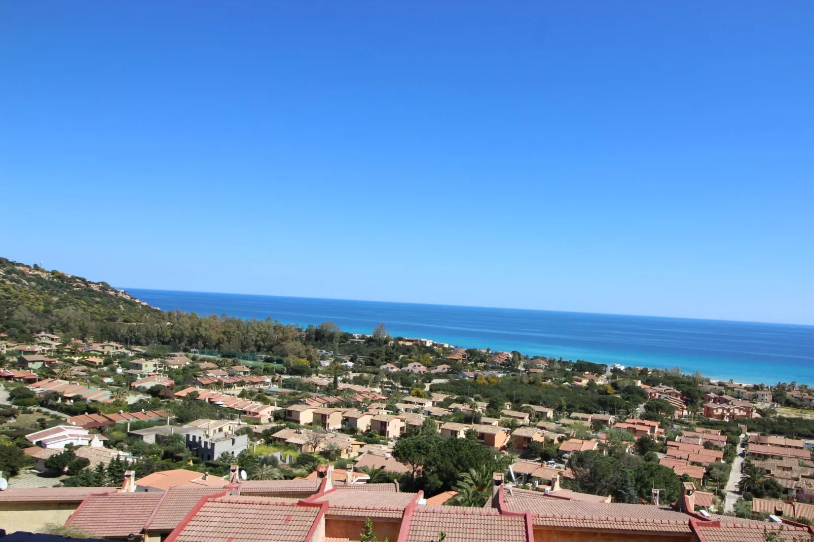 Holiday residence Costa Rei - Terraced House  Pentalocale Villaggio Baiazzurra Holidays-Gebieden zomer 1km