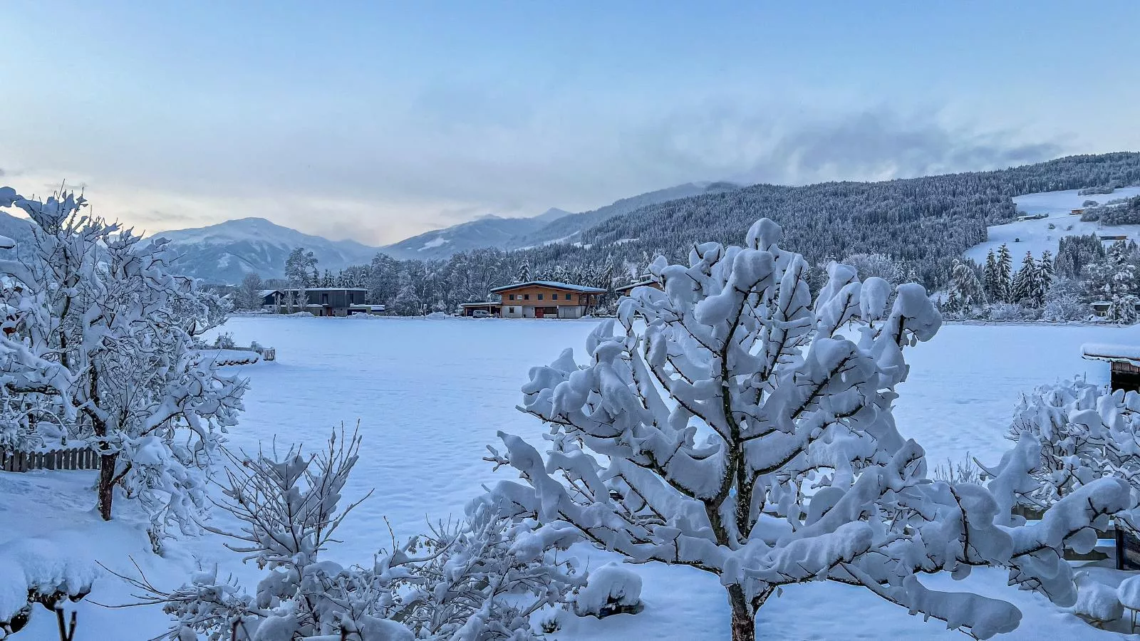 Panoramahaus Itter-Uitzicht winter