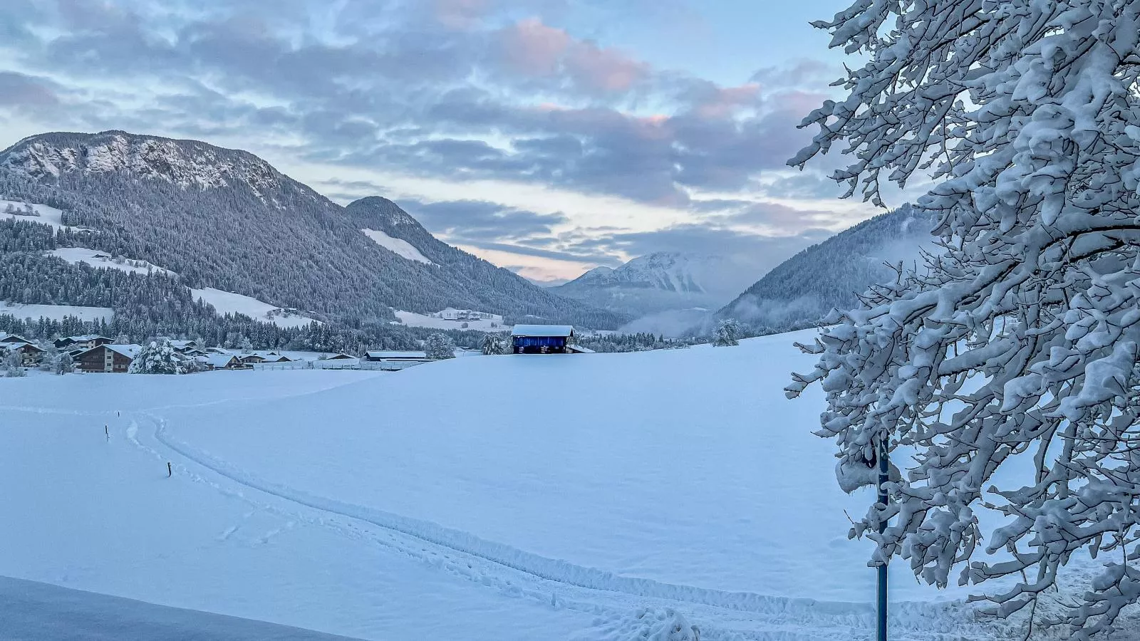 Panoramahaus Itter-Uitzicht winter