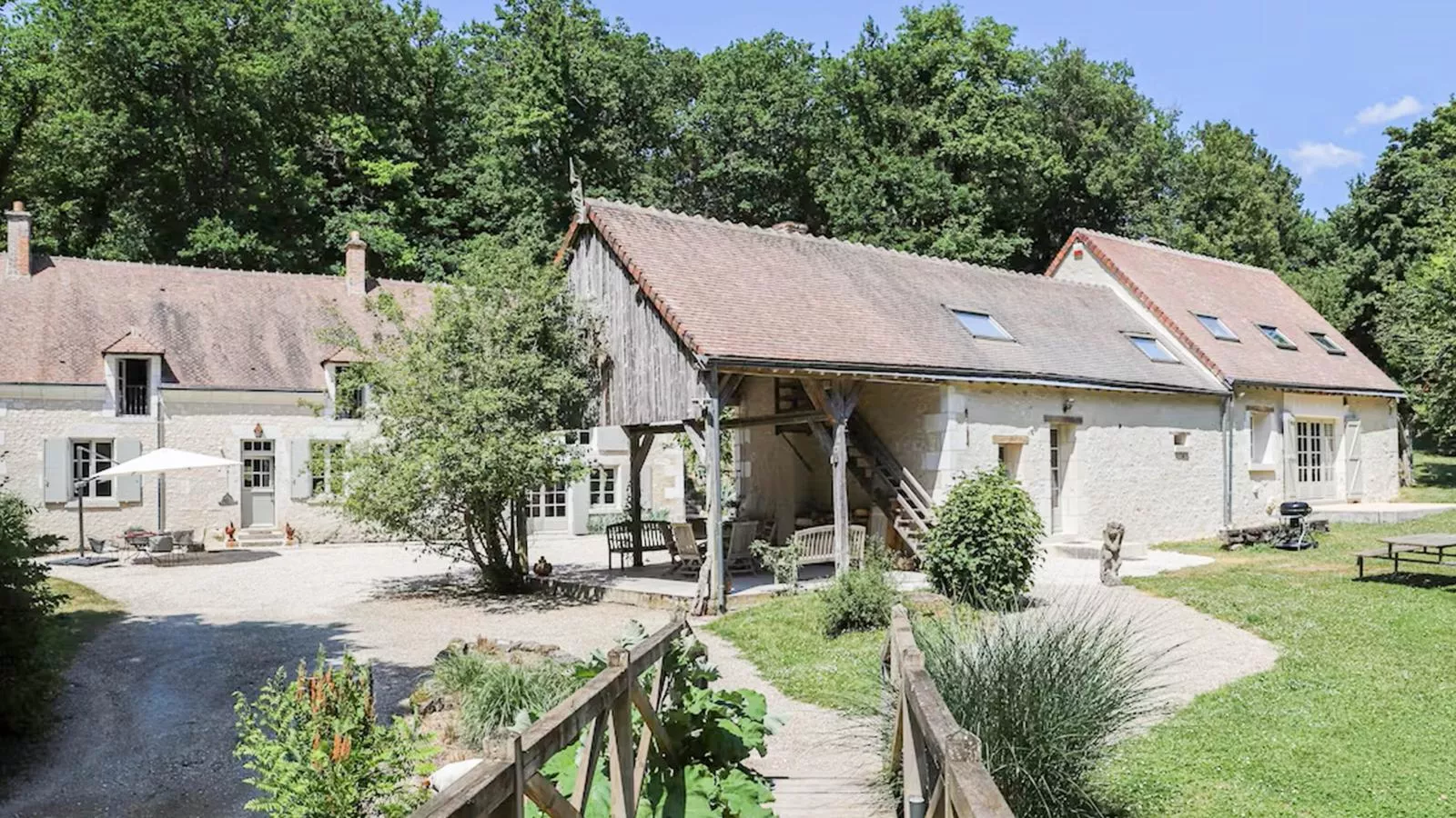 Moulin du 18ieme siècle-Buitenkant zomer