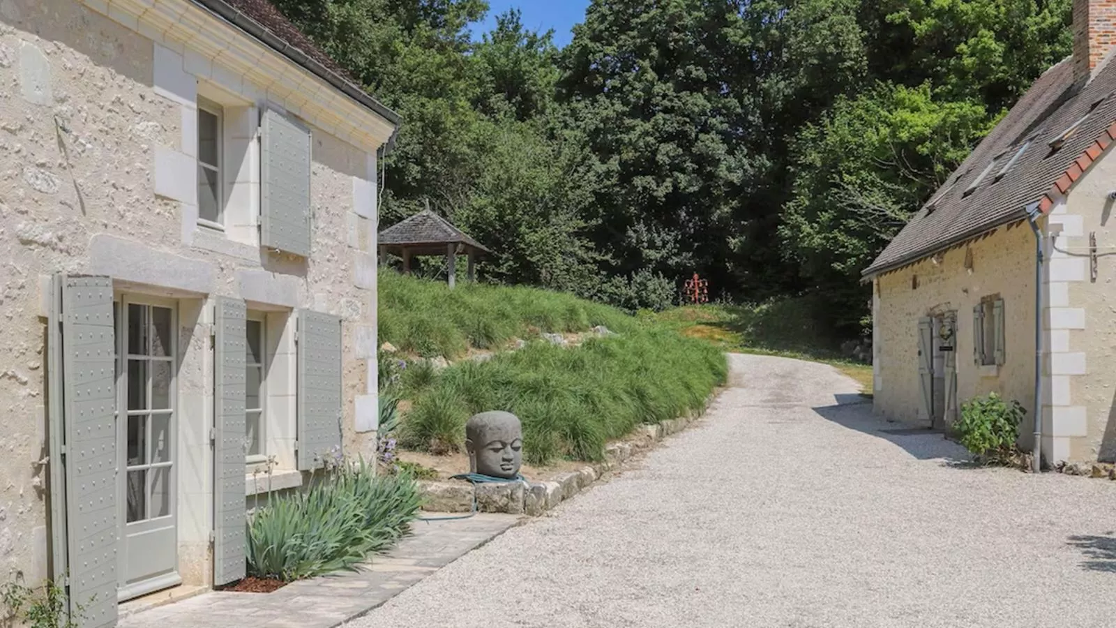 Moulin du 18ieme siècle-Buitenkant zomer