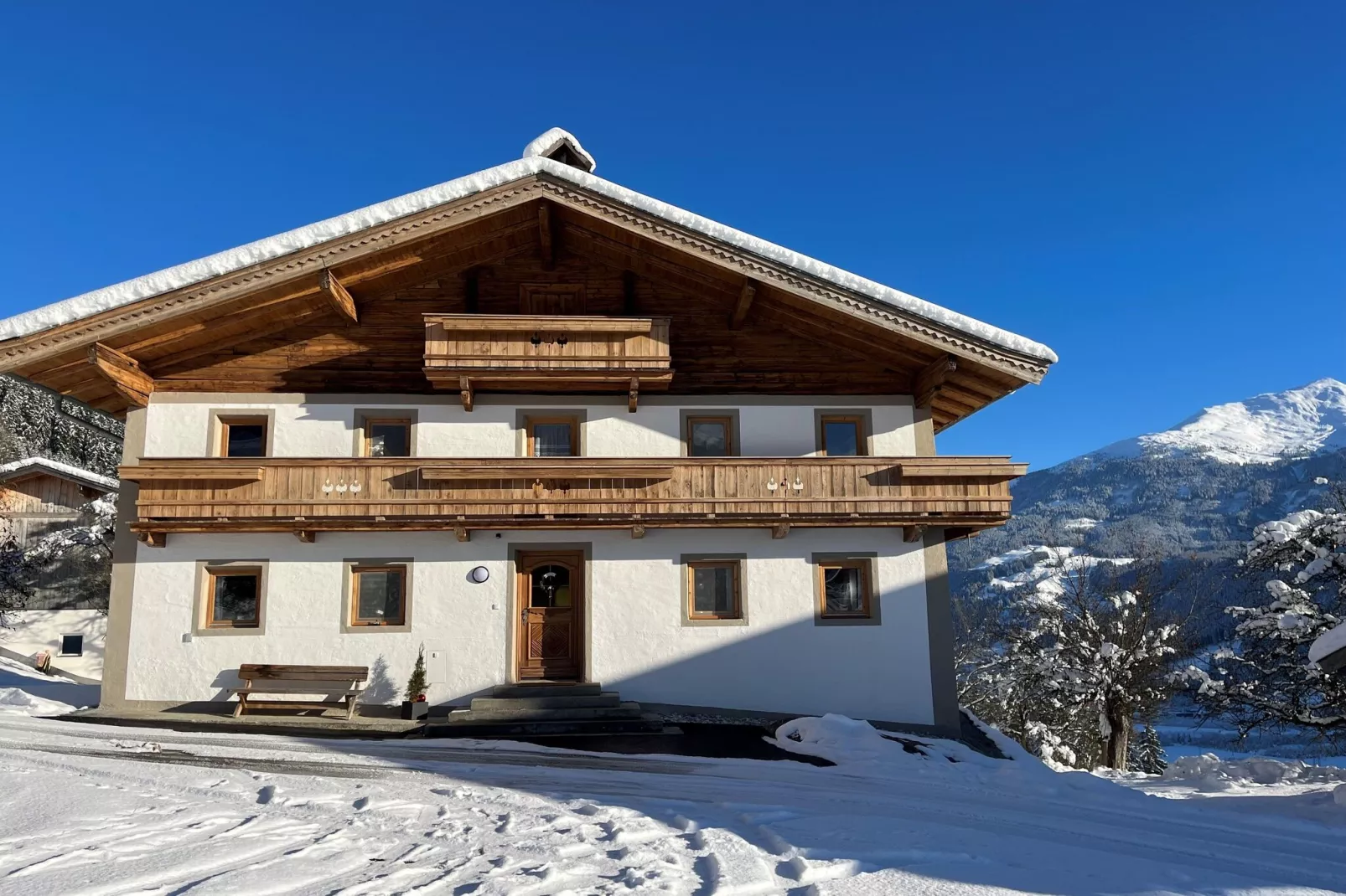 Bauernhaus Stoanerbauer-Exterieur winter