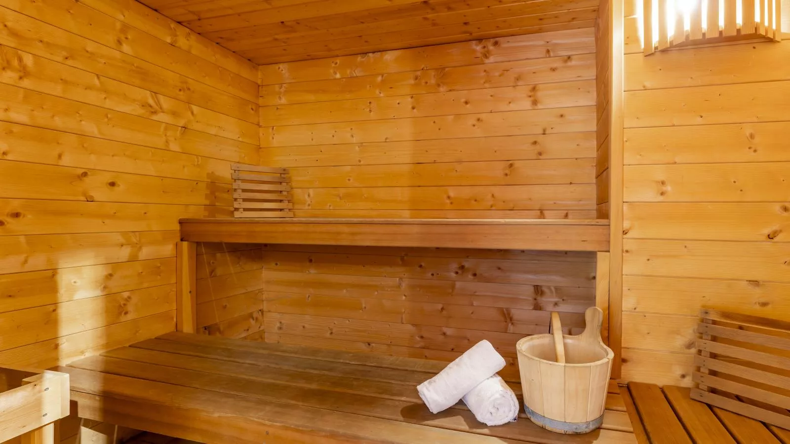 Neva S Saalbach-Sauna