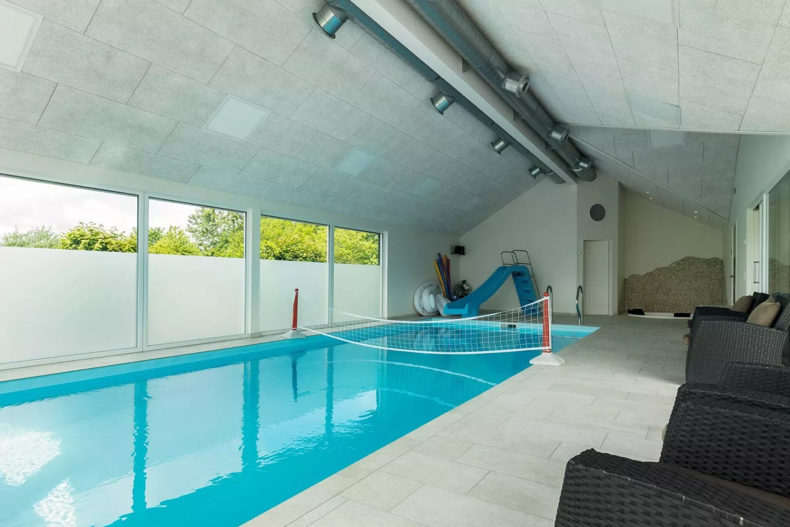 15 persoons vakantie huis in Højslev-Zwembad