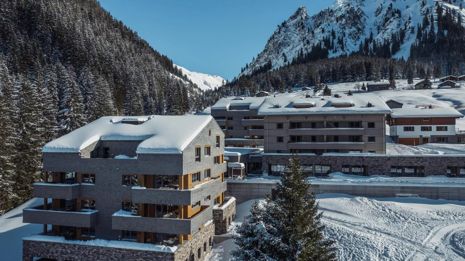 Montafon Deluxe Type B-Exterieur winter