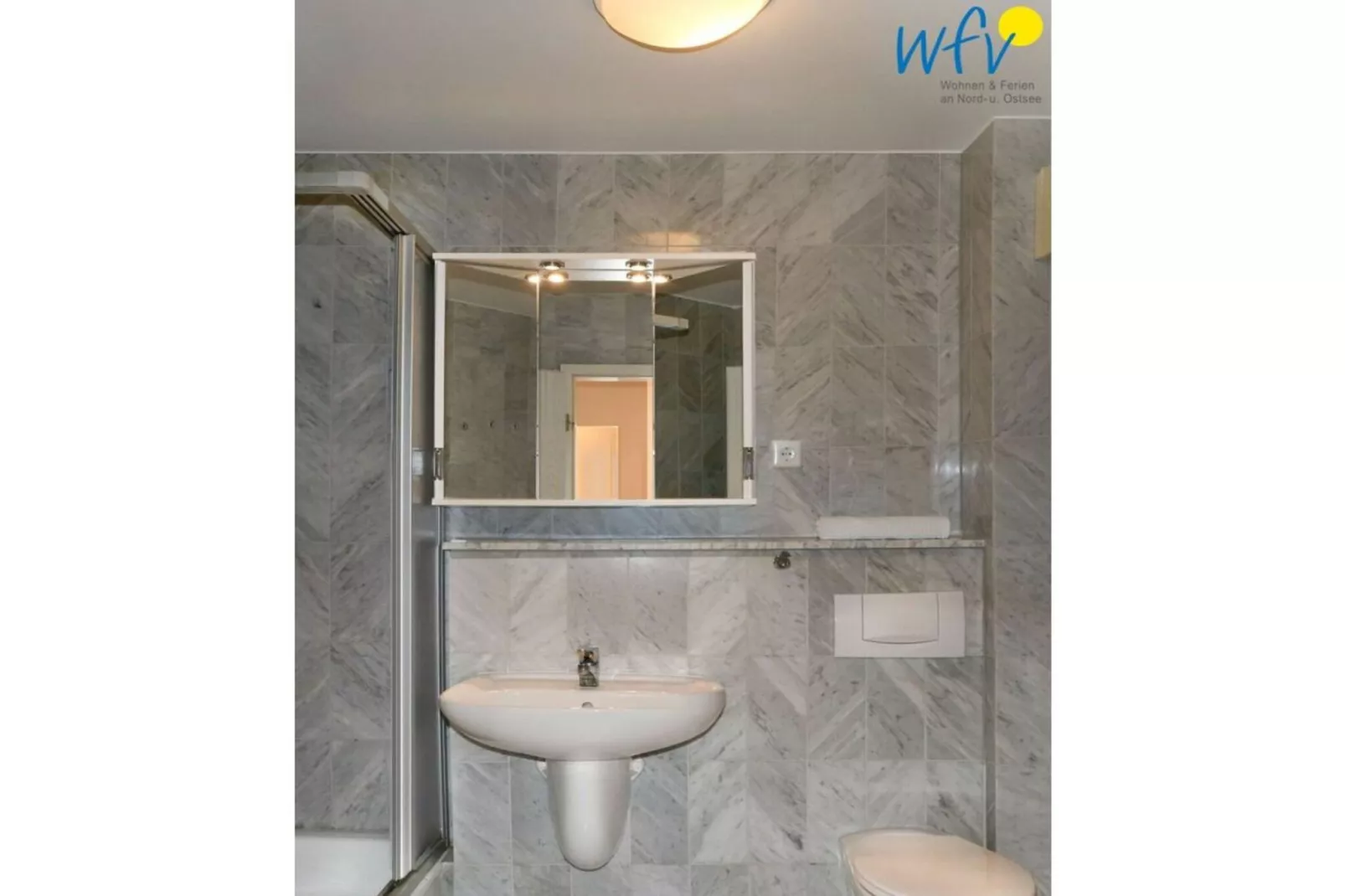 74581-Badkamer