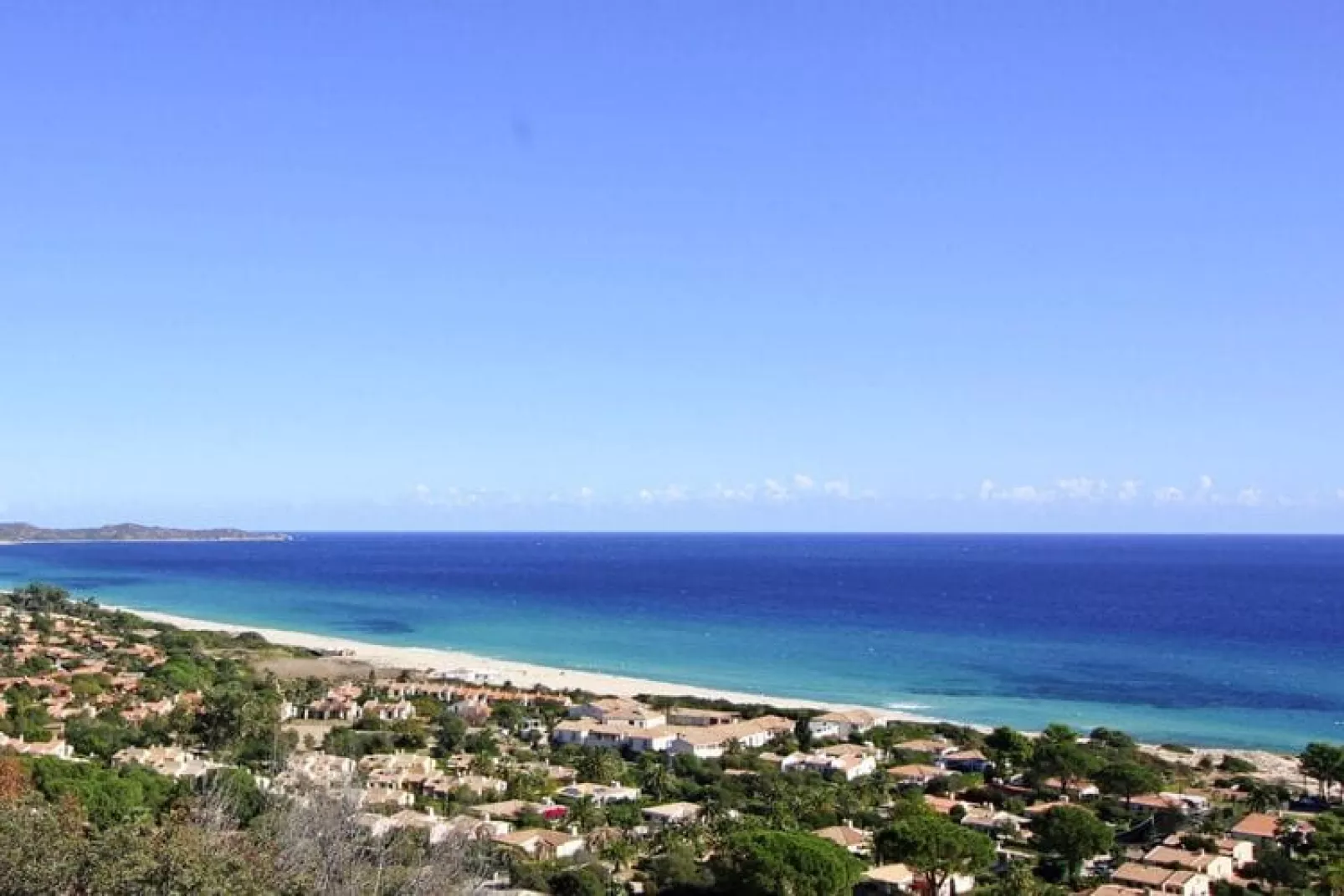 Holiday residence Costa Rei - Terraced House  Pentalocale Villaggio Baiazzurra Holidays-Waterzicht