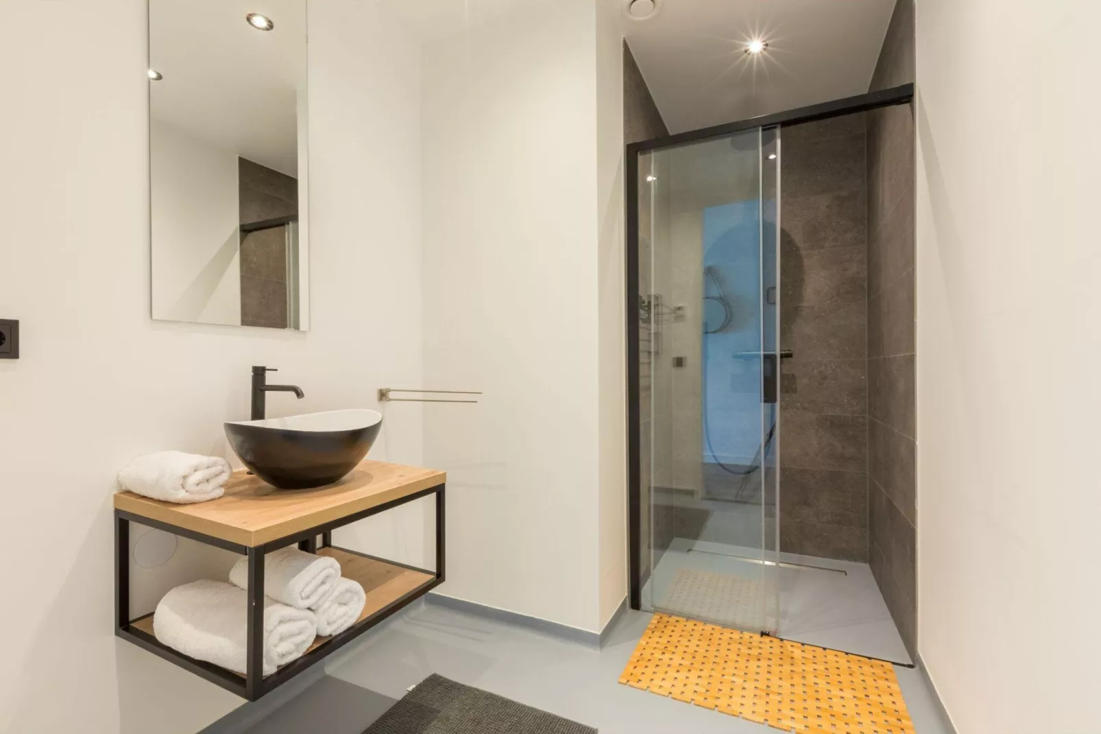 Havenweg 8-18-Badkamer