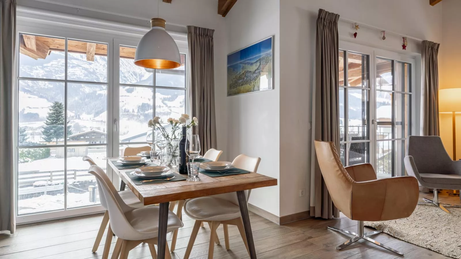 Luxury Tauern Suite Walchen-Kaprun 3-Eetkamer