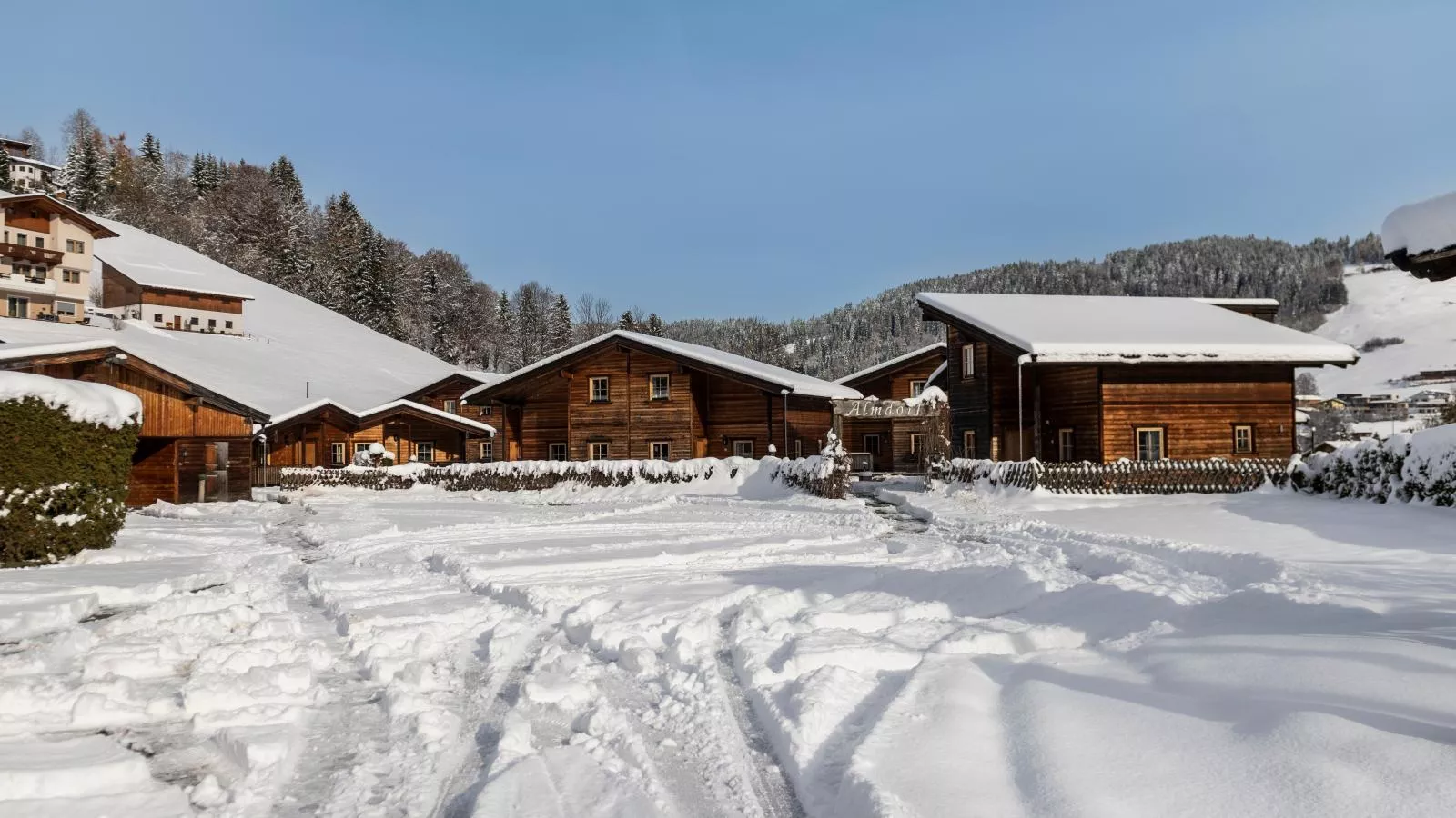 Urige Doppelhaushälfte 2-Exterieur winter