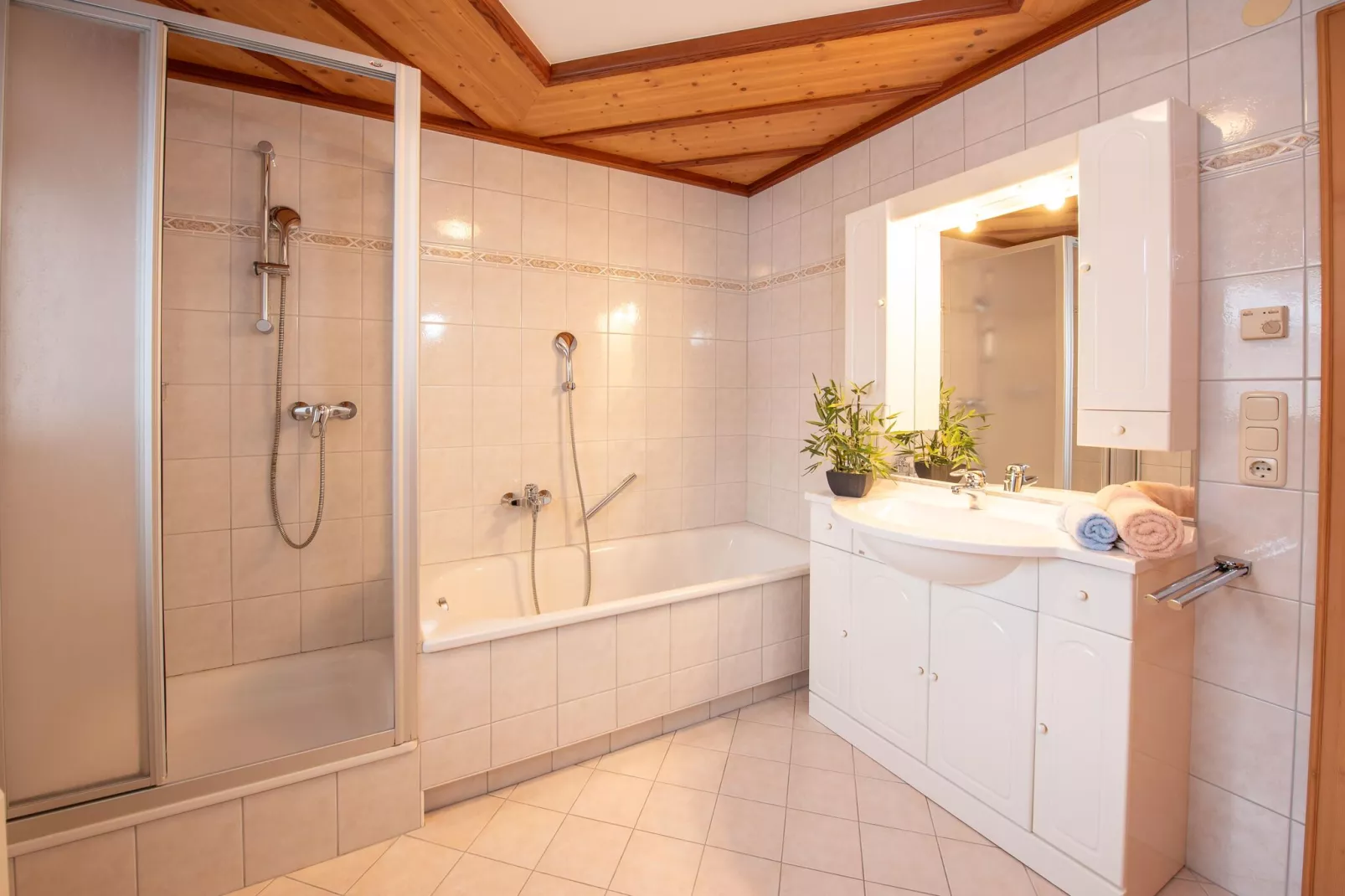Ferienwohnungen Johann und Eva-Badkamer