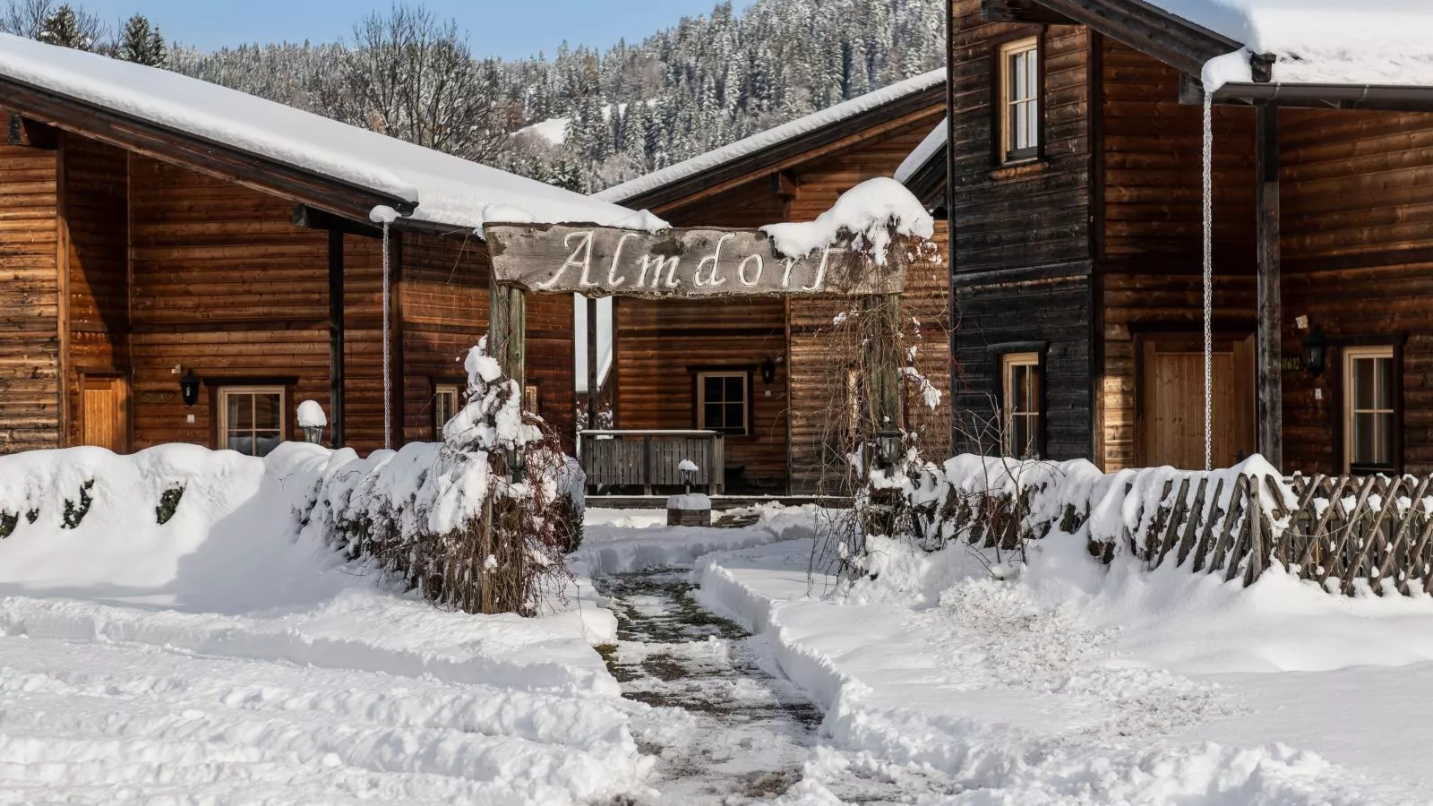 Uriges Chalet 2-Buitenlucht