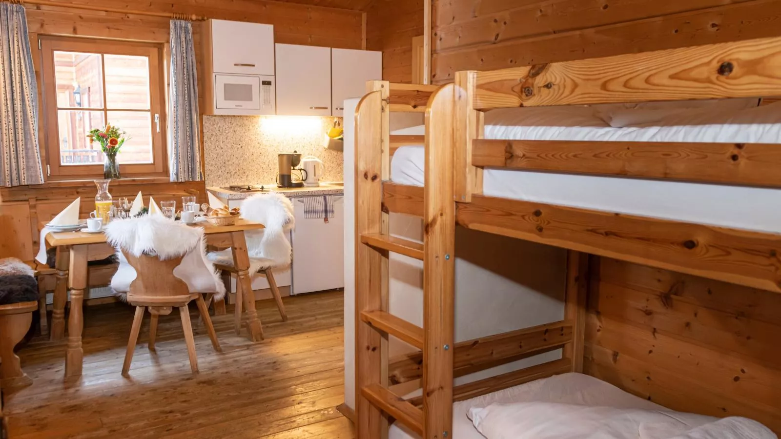 Uriges Chalet 14-Binnen
