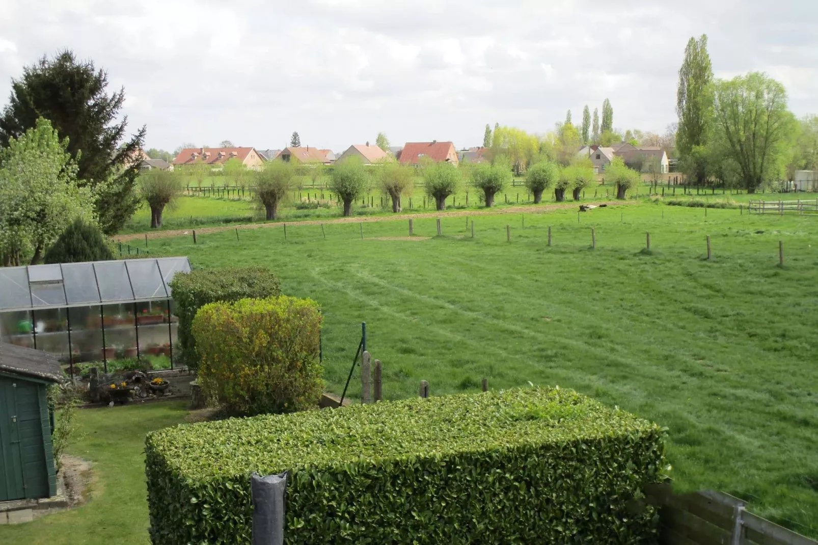 't Bloemenhof-Uitzicht zomer