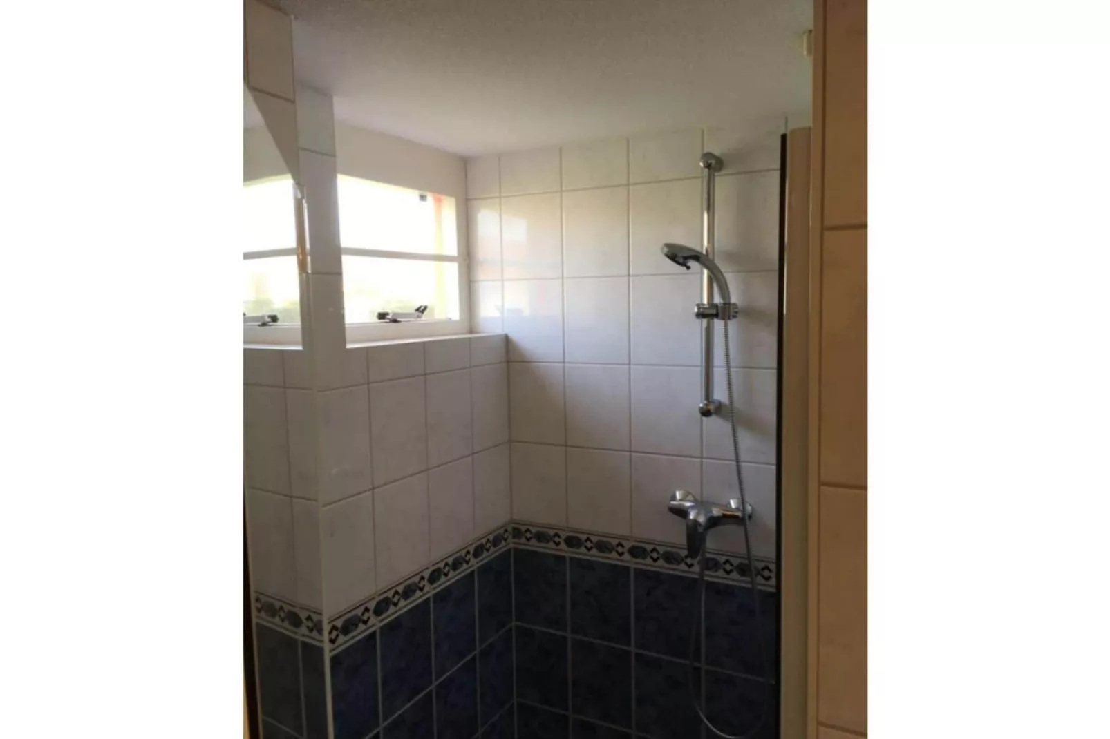 217392-Badkamer