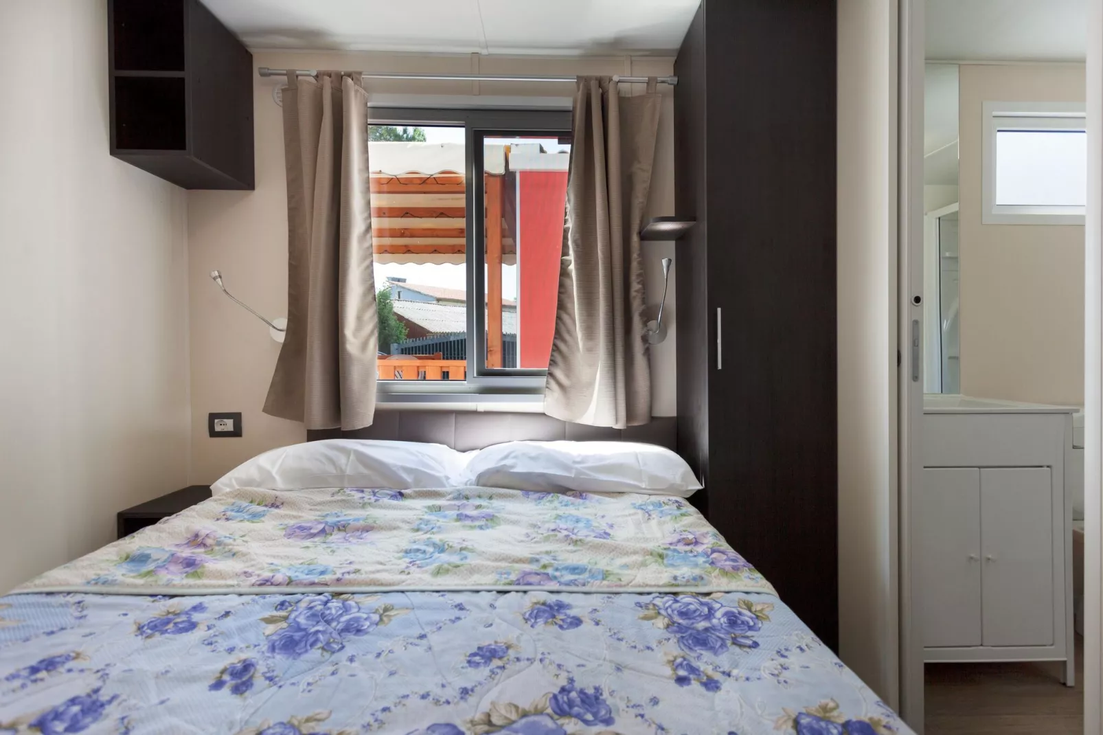 Mobile Homes Gasparina Castelnuovo del Garda - MH Baia Relax New Plus 4 pax-Slaapkamer