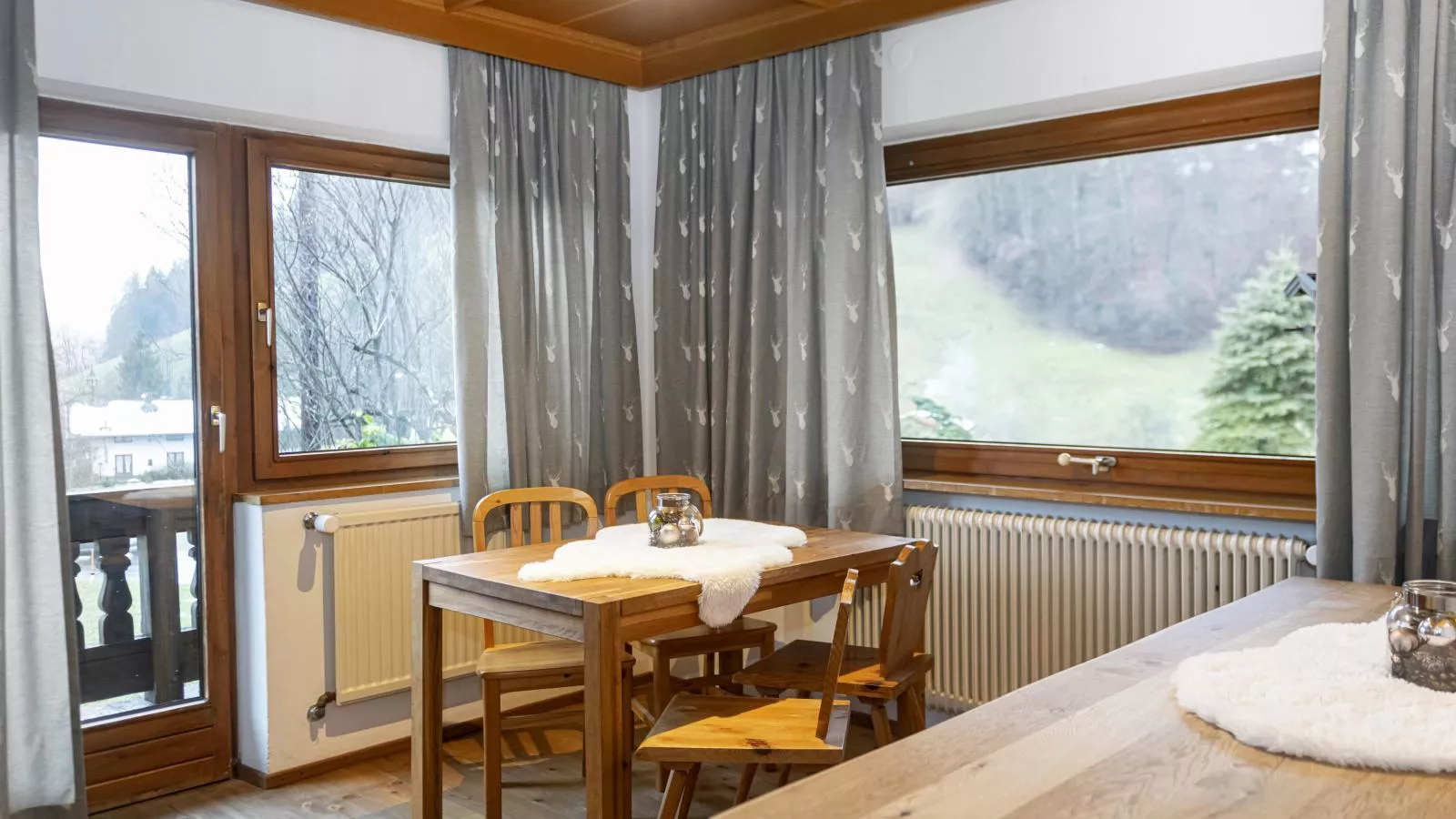 Platzhirsch-Eetkamer