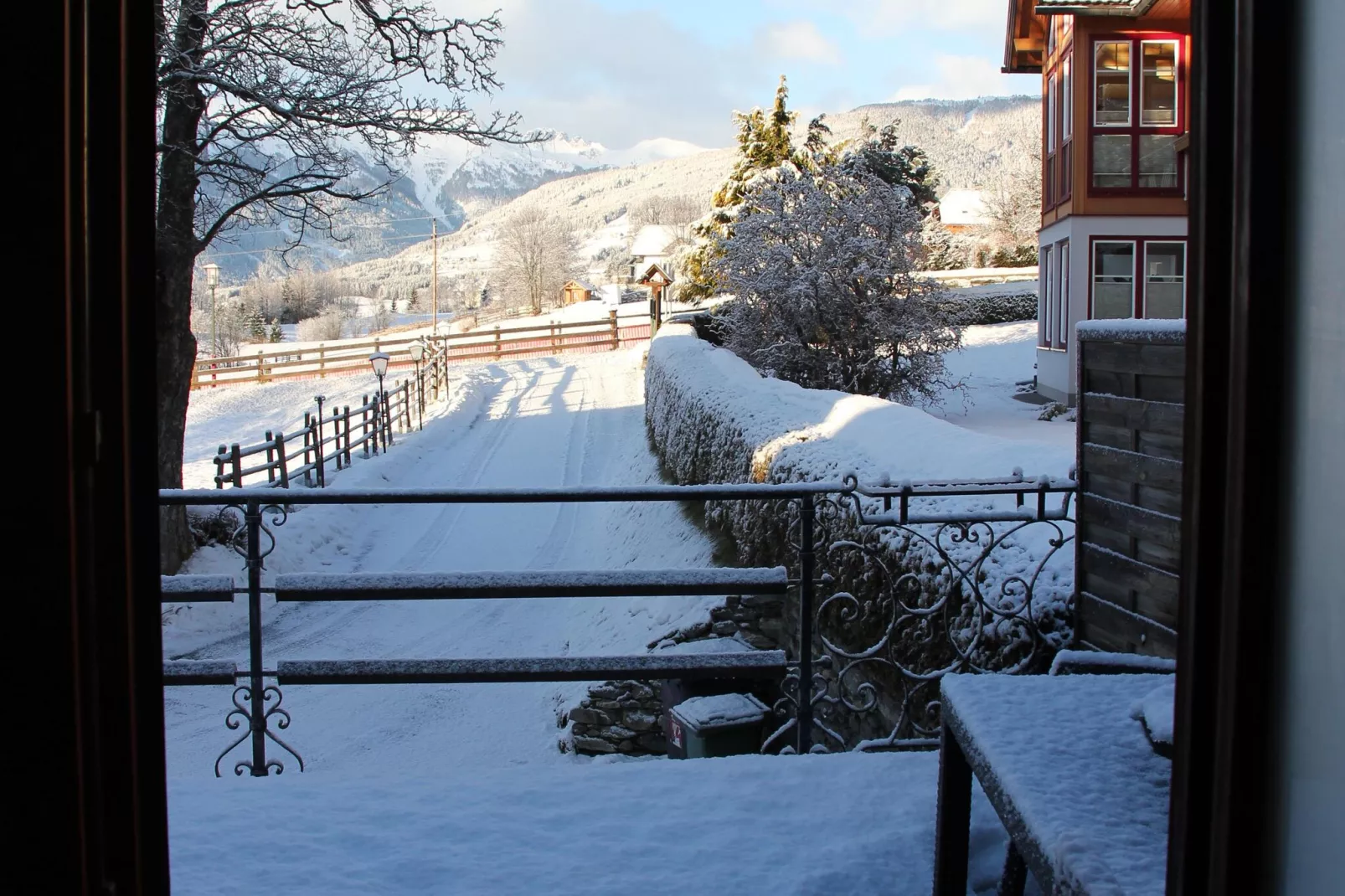 Chalet Mariapfarr-Uitzicht winter