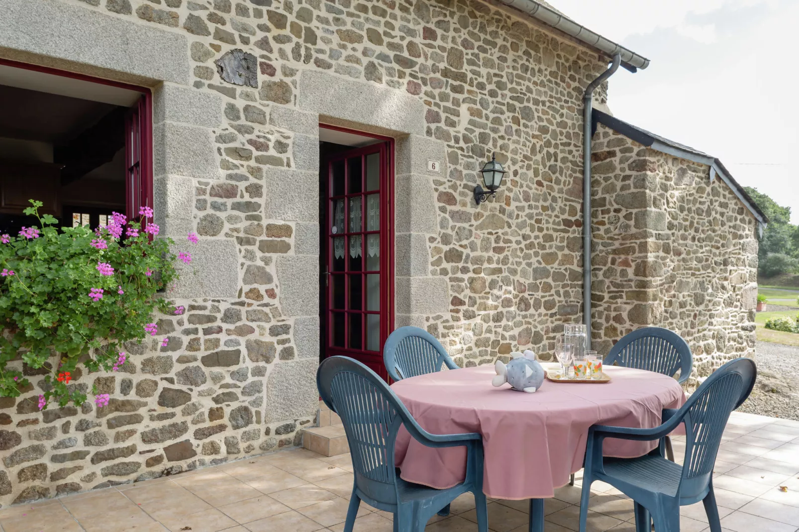 Maison à 1/2h du Mont Saint Michel-Terrasbalkon