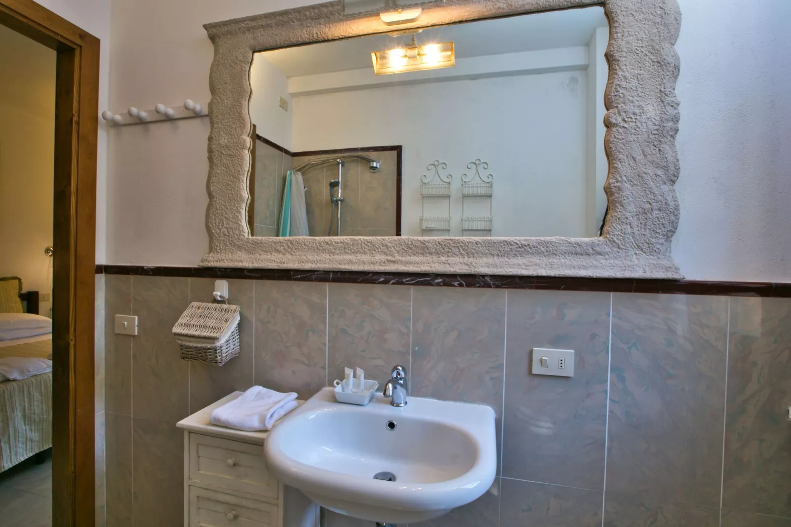 Quercia Gardenia-Badkamer