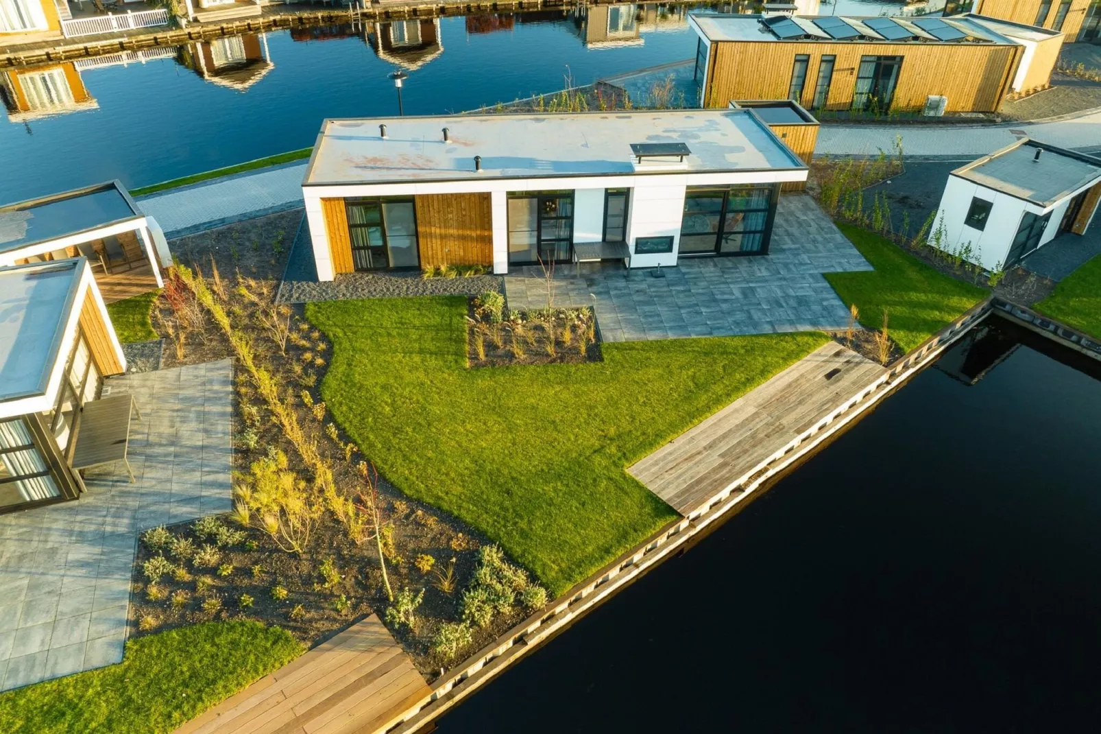 MarinaPark Nieuw Loosdrecht 3-Buitenkant zomer