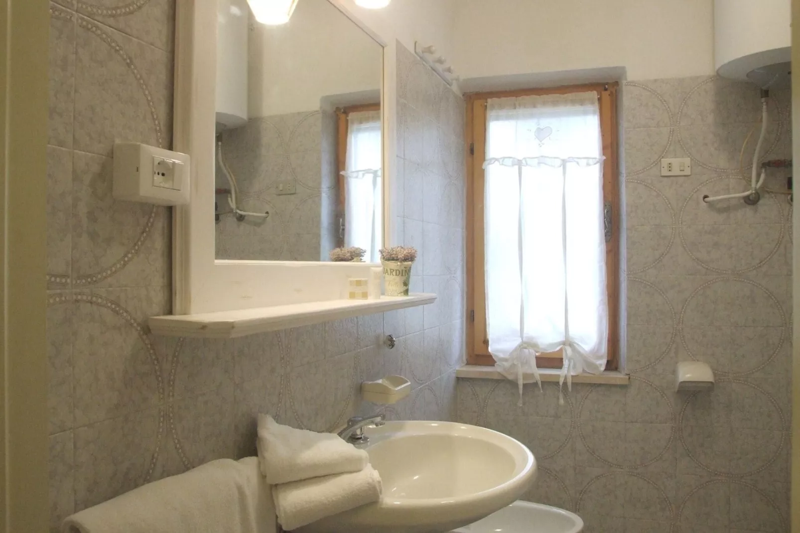 Agrifogli Peonia-Badkamer