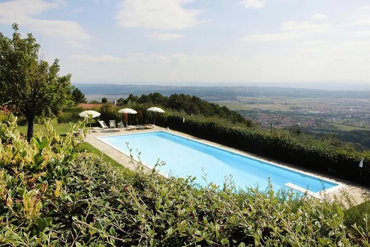 Agriturismo Cima alla Serra Pisa Bilo piano terra o primo piano-Zwembad