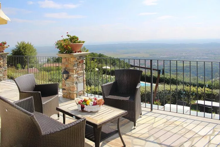 Agriturismo Cima alla Serra Pisa Bilo piano terra o primo piano-Terras