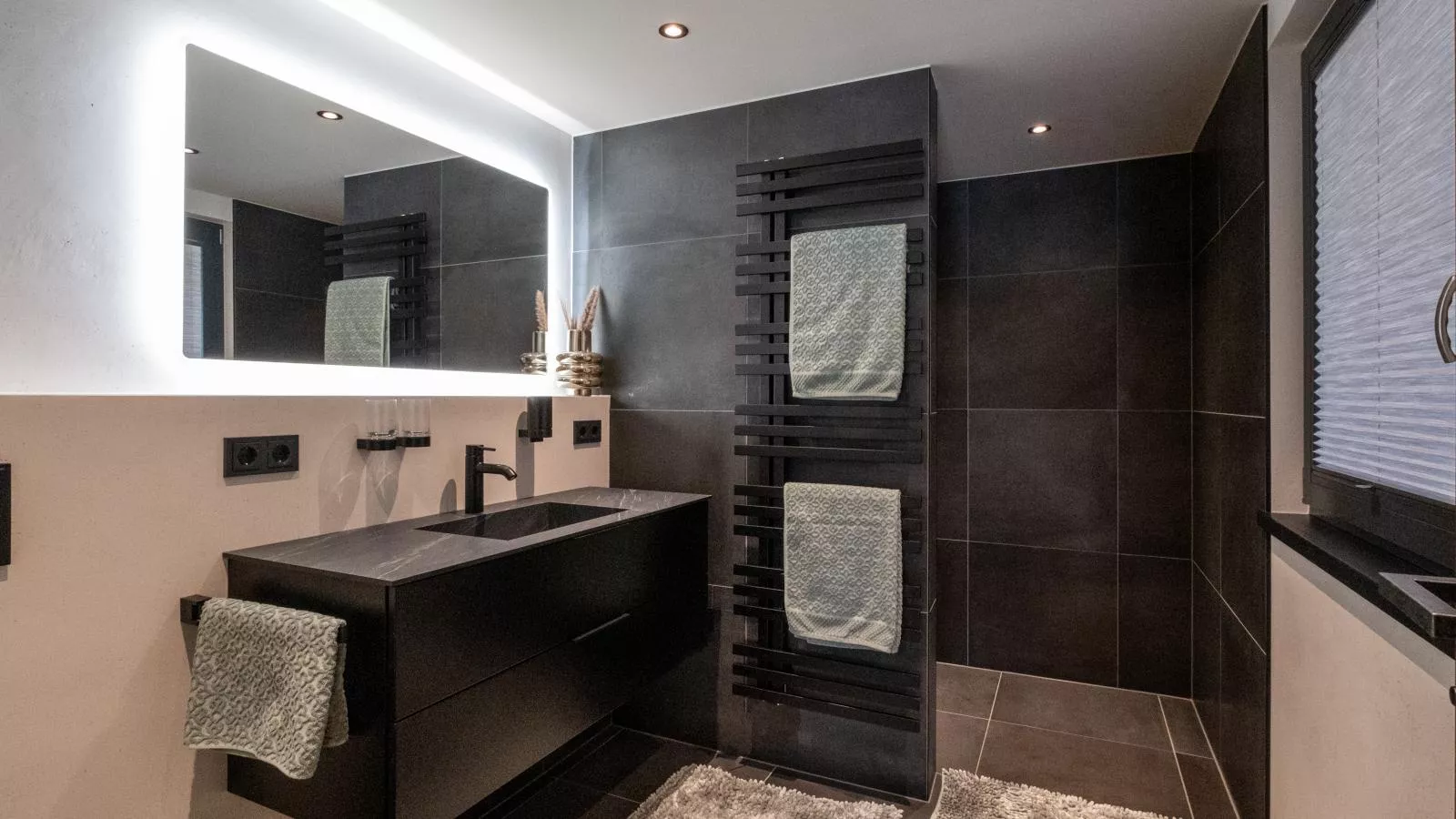 Mountain Hide-Away I-Badkamer