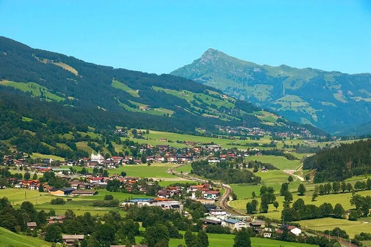 Haus Andrea Cäciel-Uitzicht zomer