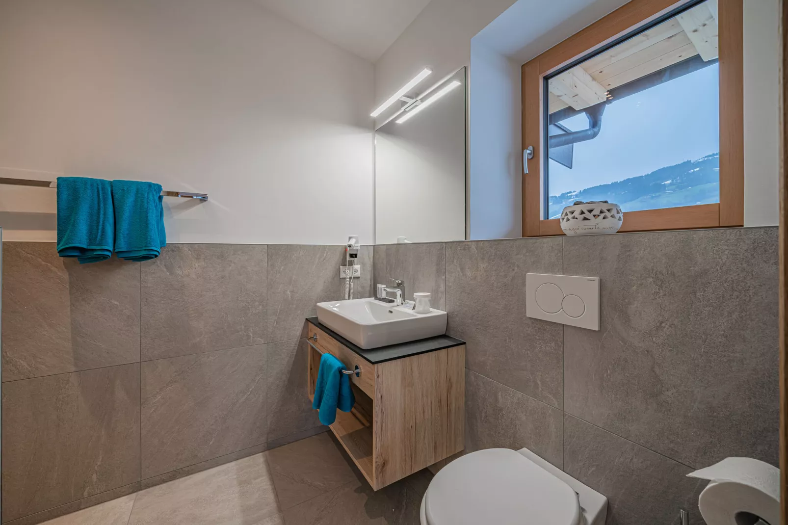 Haus Andrea Cäciel-Badkamer