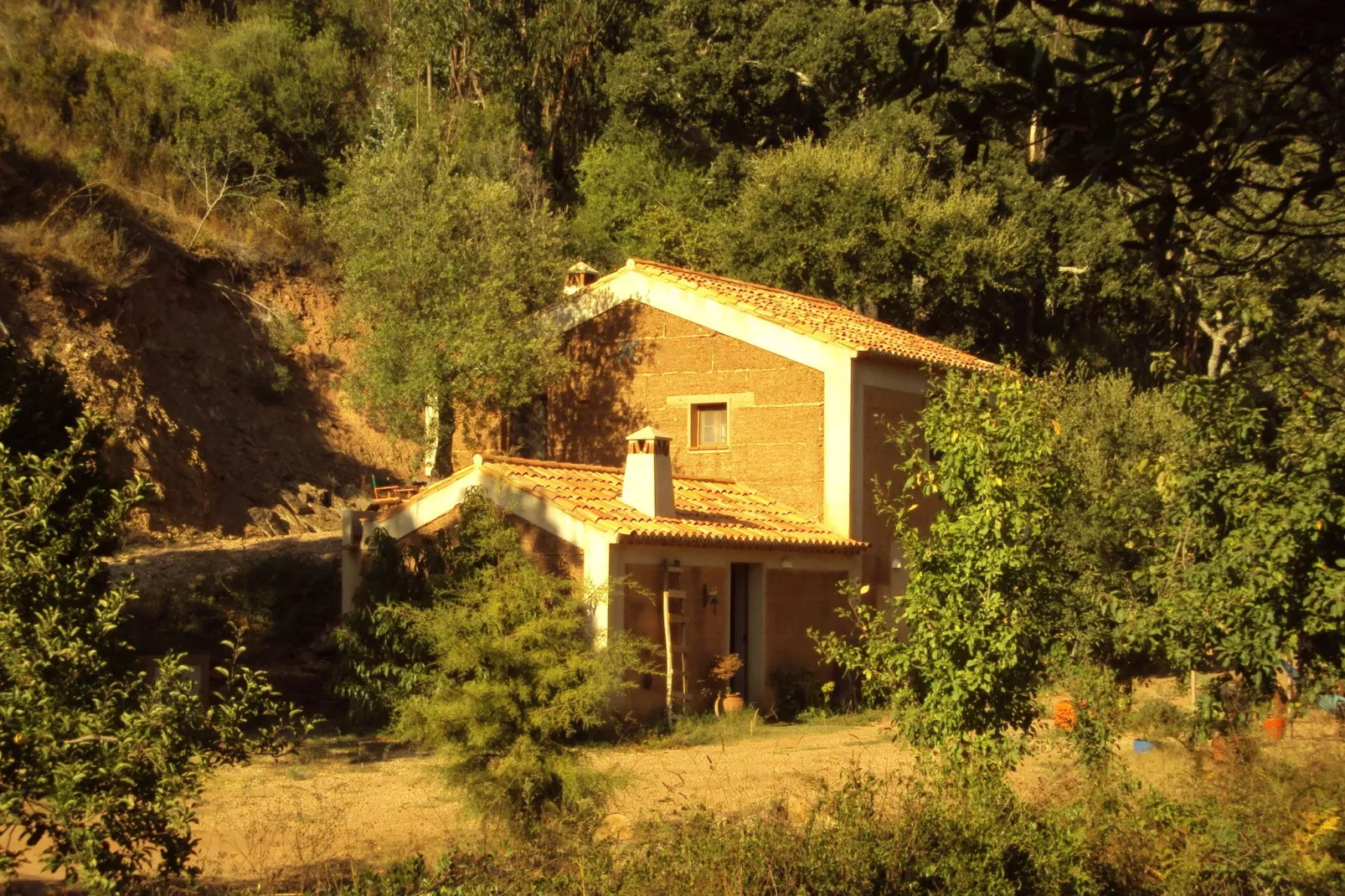 Casa da Adega-Buitenkant zomer