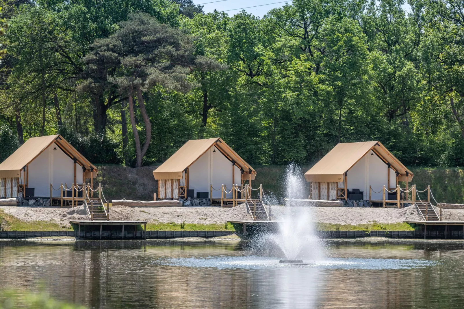 Resort Zilverstrand 12-Gebieden zomer 1km