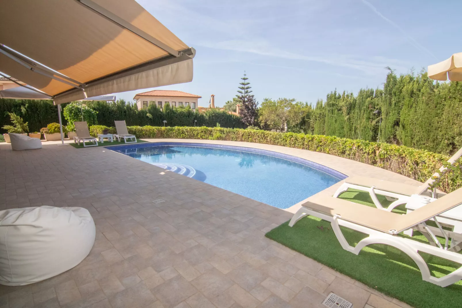 Luxury Villa Marratxí-Terrasbalkon