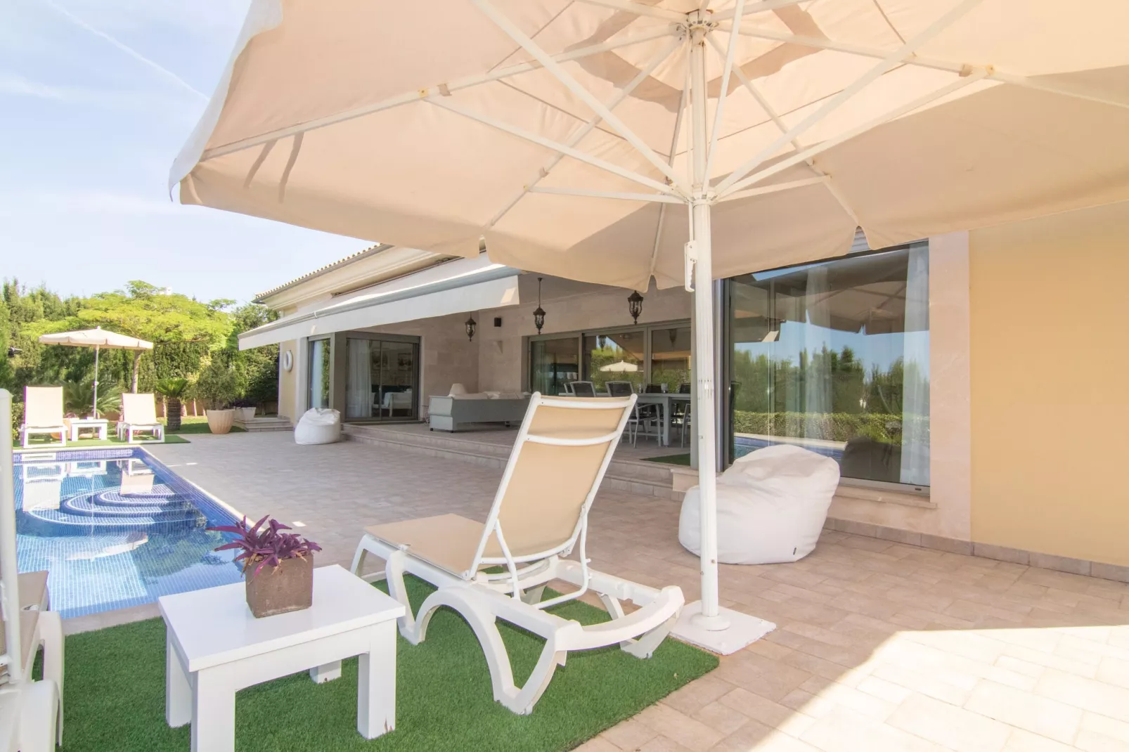 Luxury Villa Marratxí-Terrasbalkon